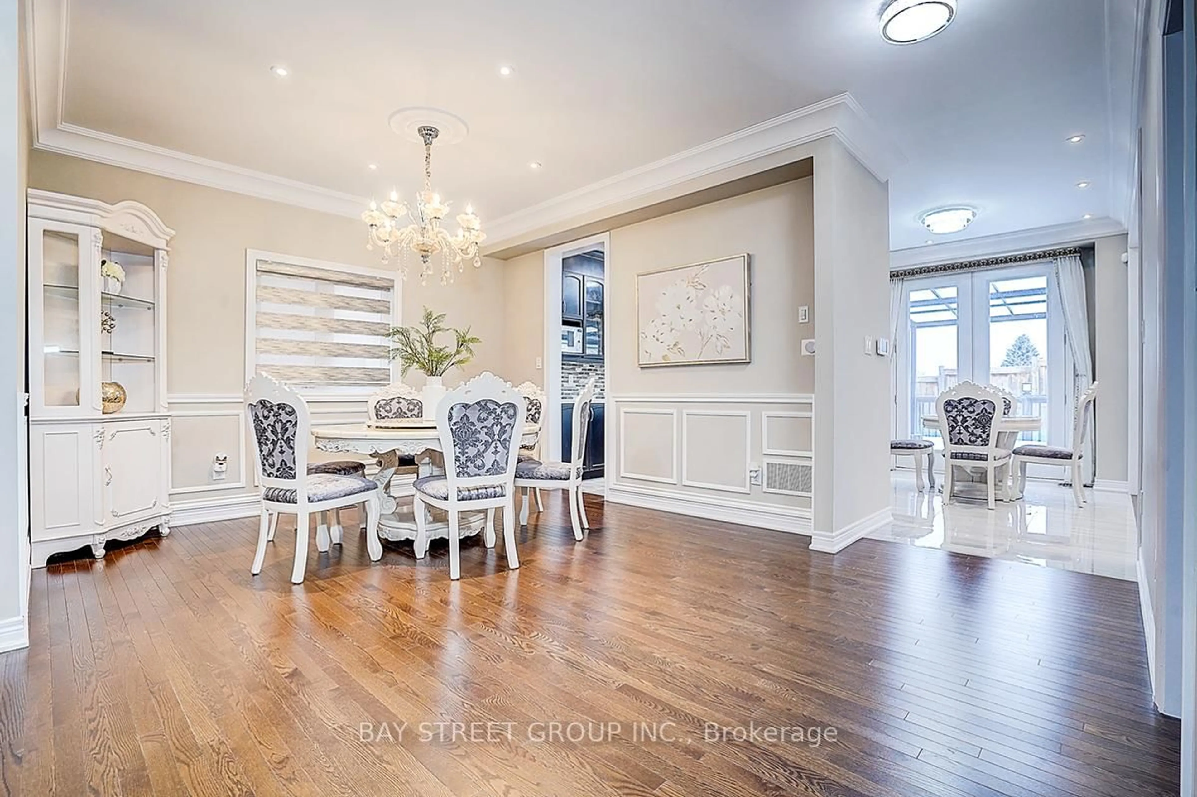 Dining room, unknown for 699 Baker Hill Blvd, Whitchurch-Stouffville Ontario L4A 1Y8