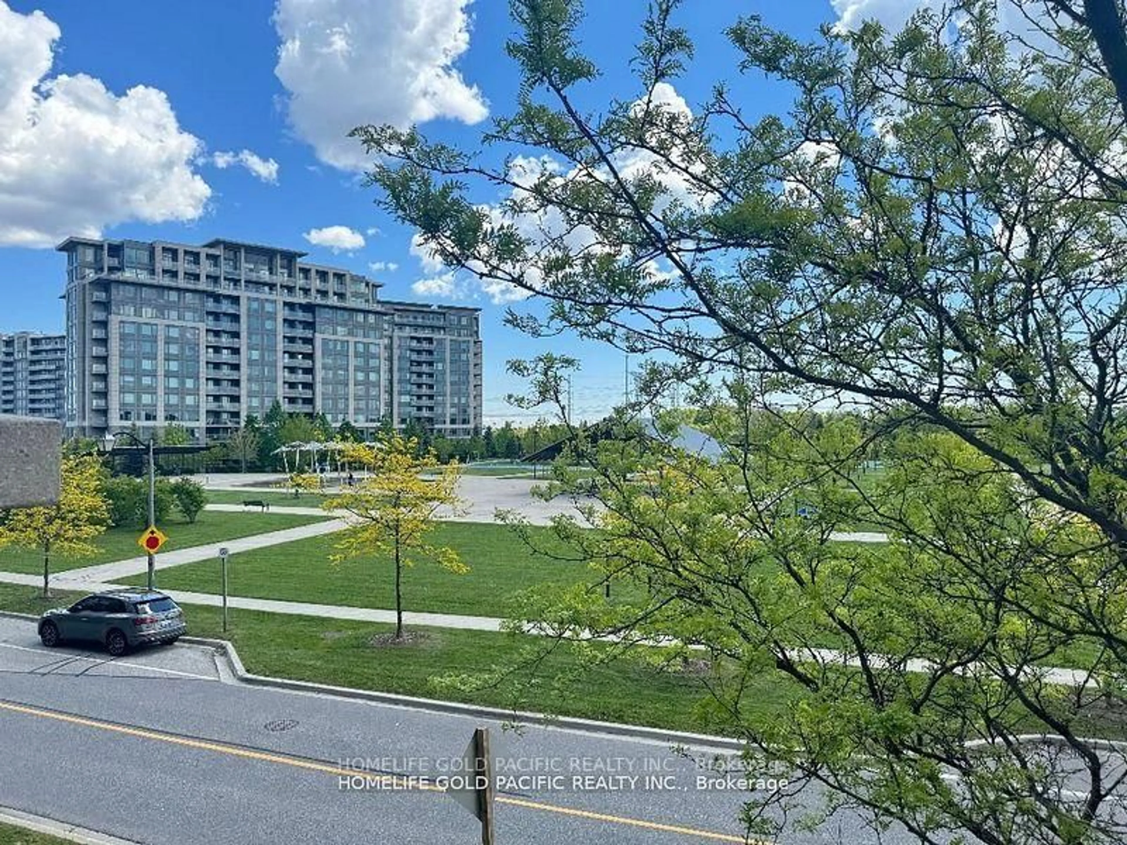 A pic from outside/outdoor area/front of a property/back of a property/a pic from drone, water/lake/river/ocean view for 37 Galleria Pkwy #207, Markham Ontario L3T 0A5