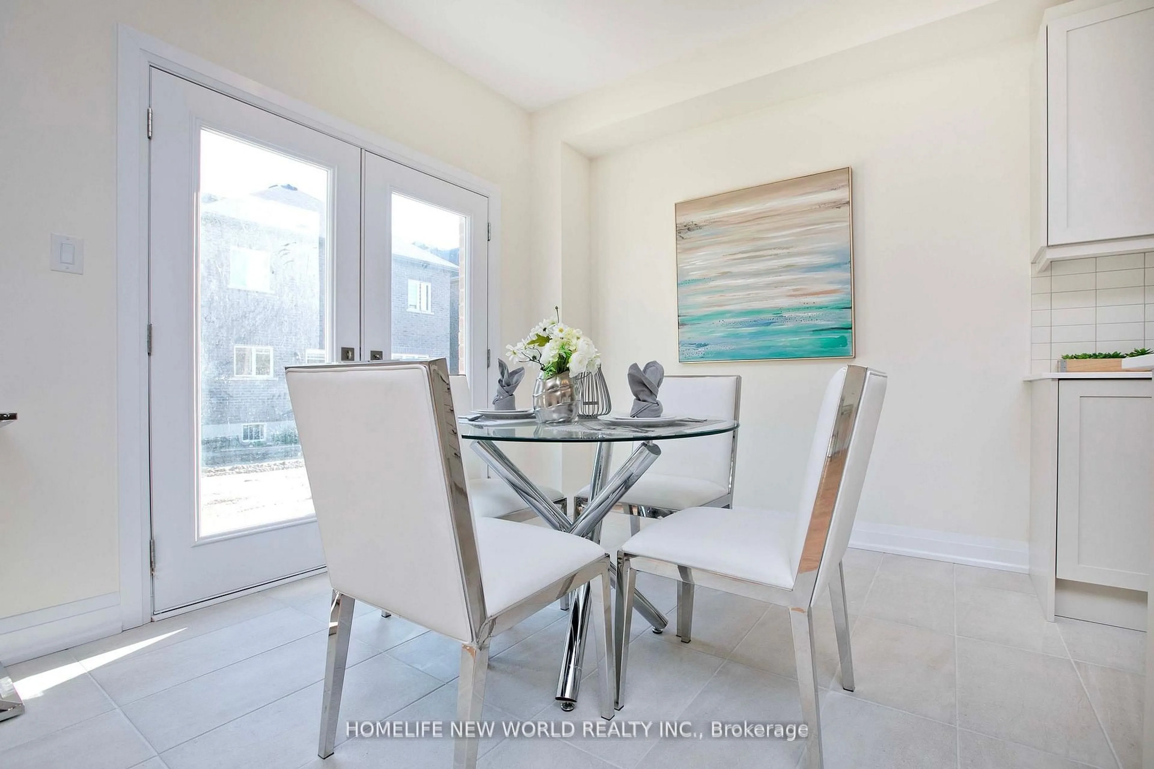 Dining room, unknown for 240 Seguin St, Richmond Hill Ontario L4E 2Y5