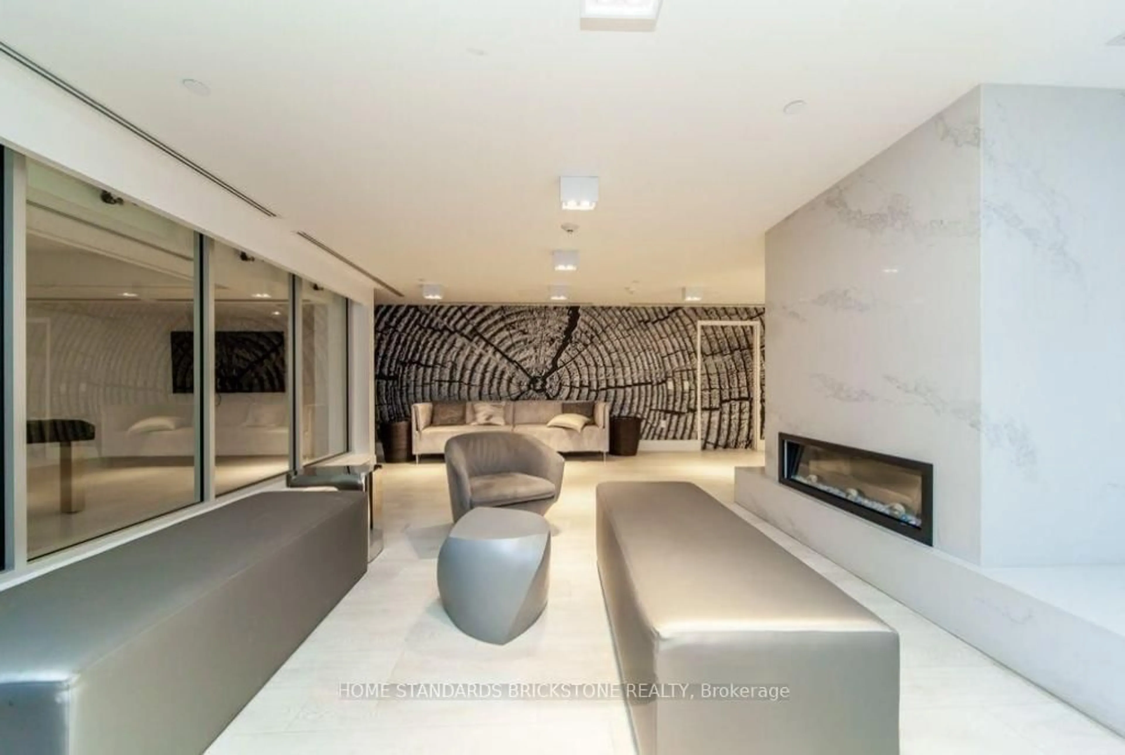 Lobby for 2908 Highway 7 Rd #3604, Vaughan Ontario L6K 0K5