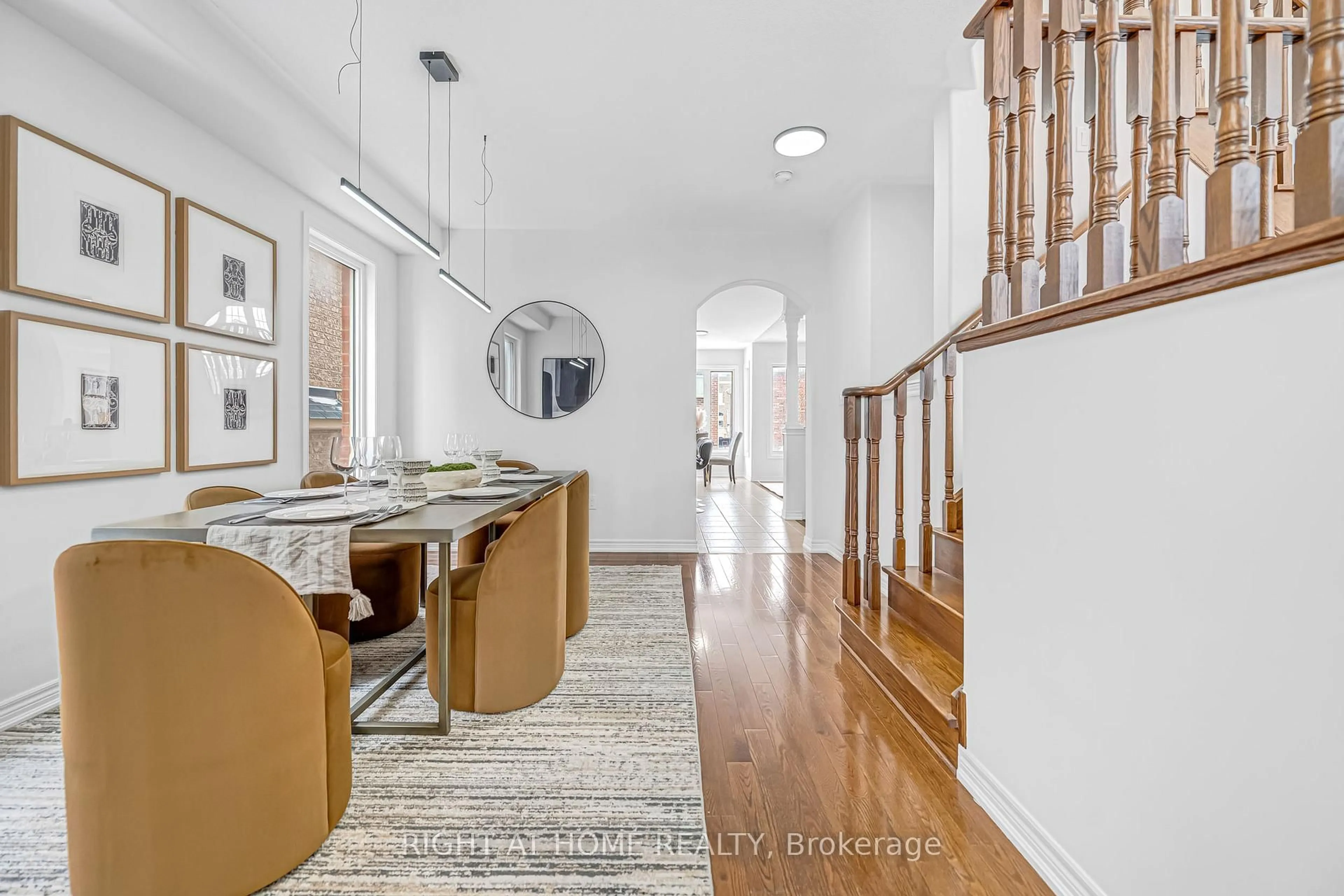 Unknown for 38 Kellington Tr, Whitchurch-Stouffville Ontario L4A 1X6