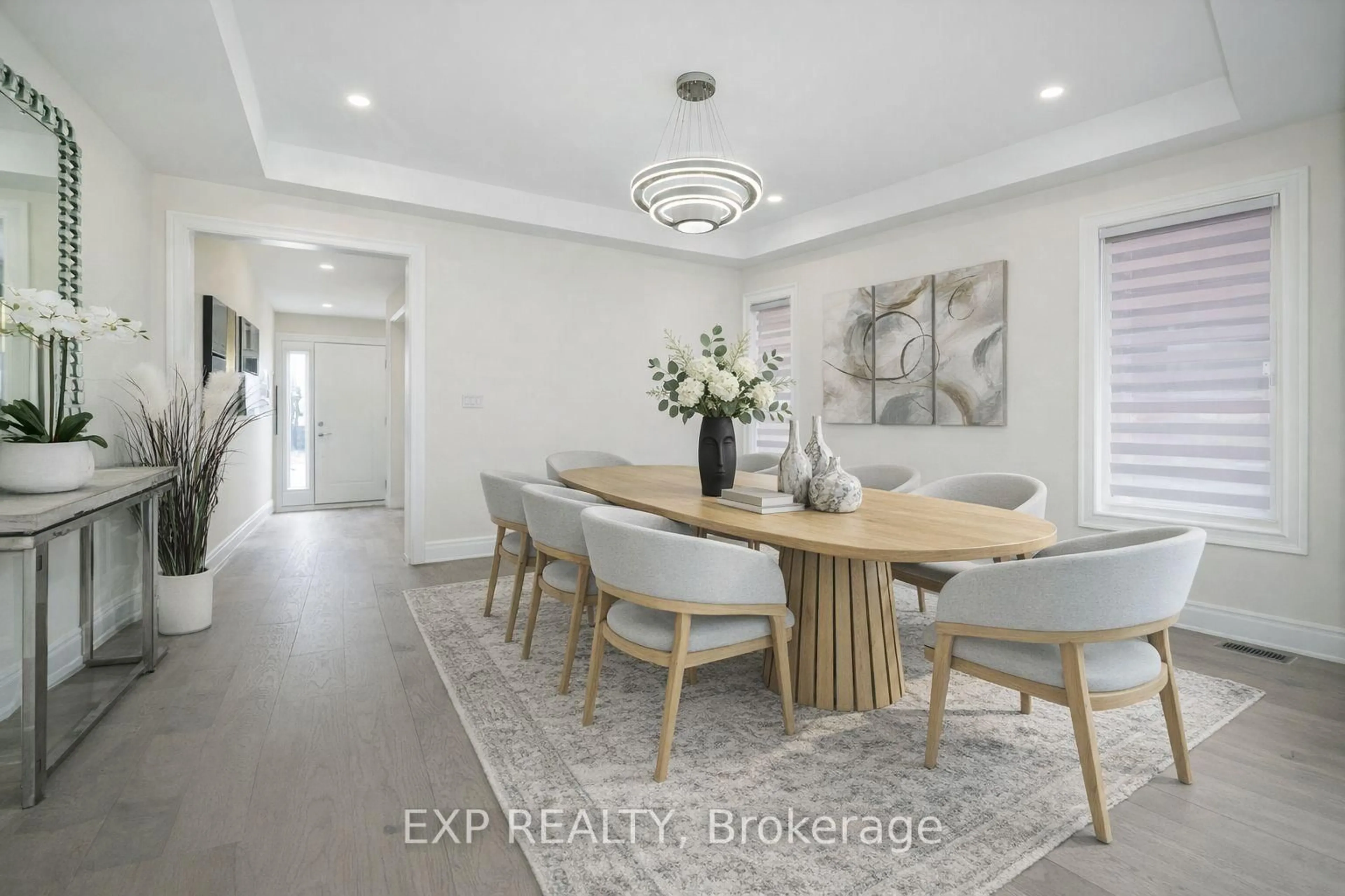 Dining room, unknown for 121 Milky Way Dr, Richmond Hill Ontario L4C 4L9