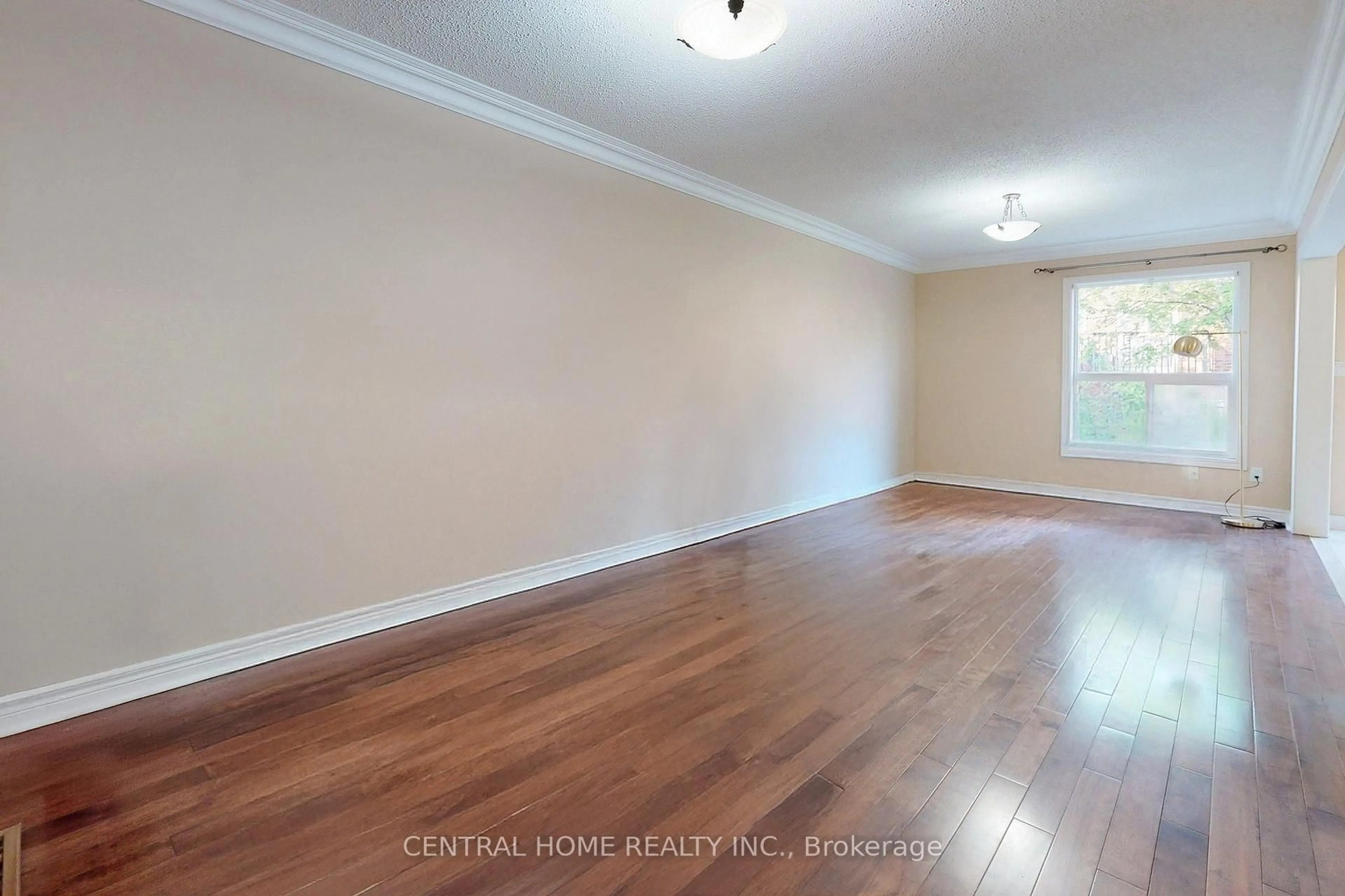 A pic of a room for 165 Manorheights St, Richmond Hill Ontario L4S 2S8