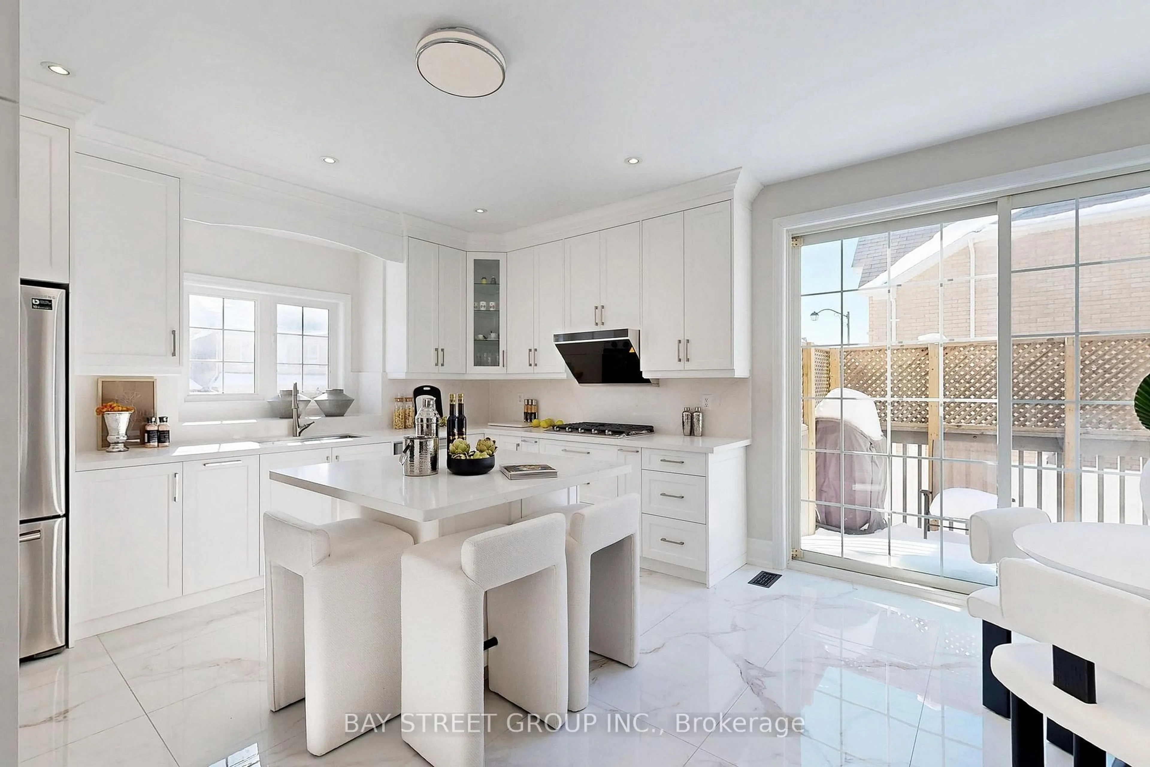 Contemporary kitchen, ceramic/tile floor for 2 Limelight St, Richmond Hill Ontario L4E 0P9