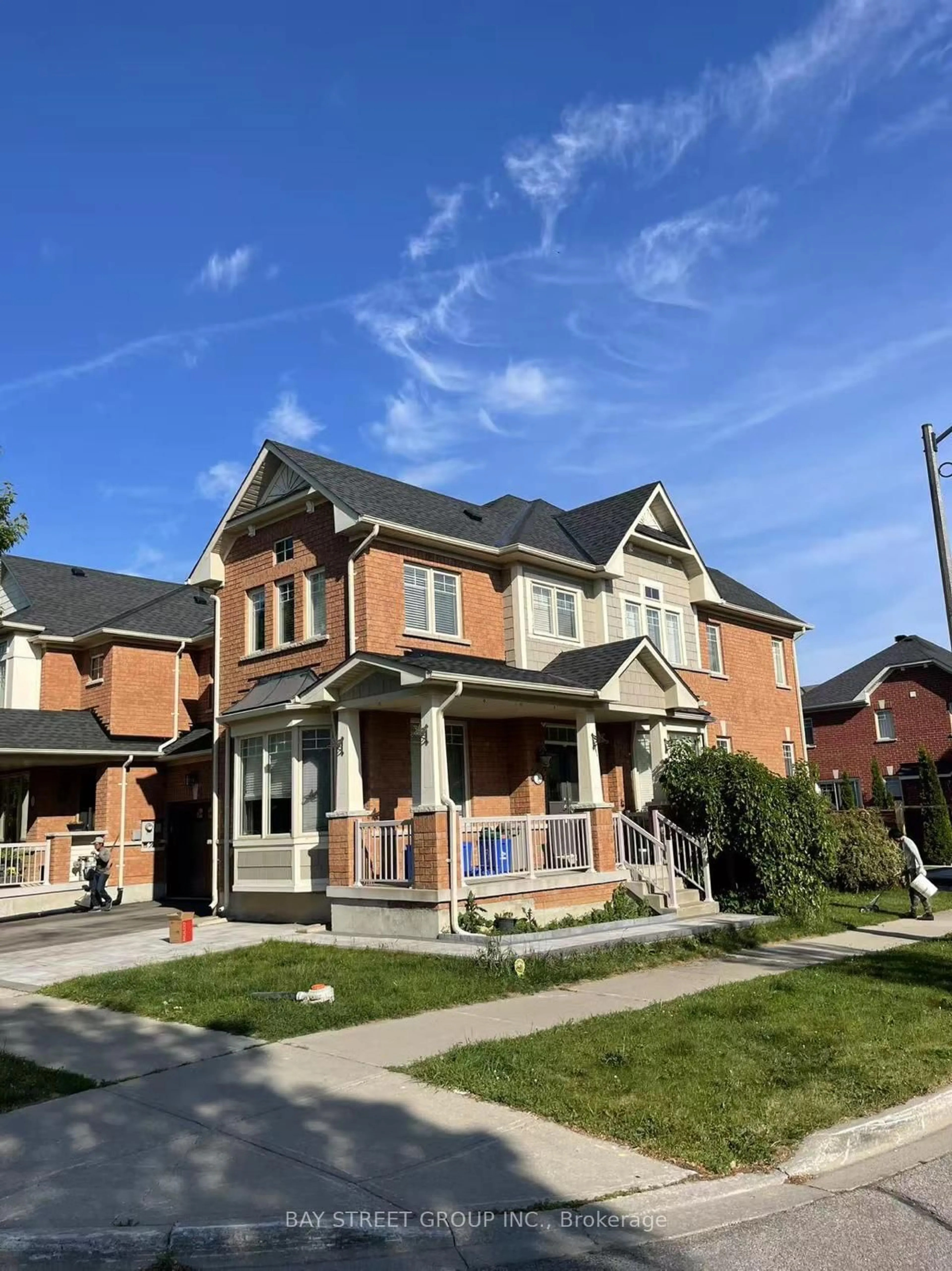 Home with brick exterior material, street for 1 Thistle Ave, Richmond Hill Ontario L4E 0B6