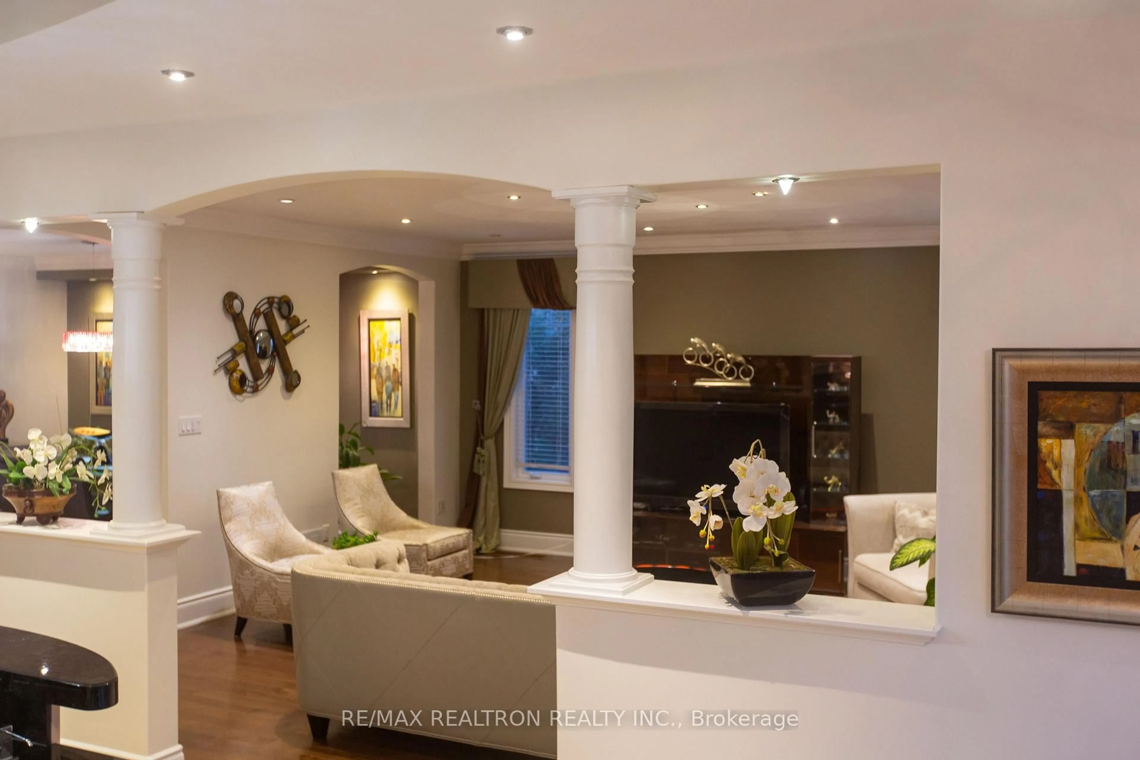 Unknown for 35 VANDERVOORT Dr, Richmond Hill Ontario L4E 0C7