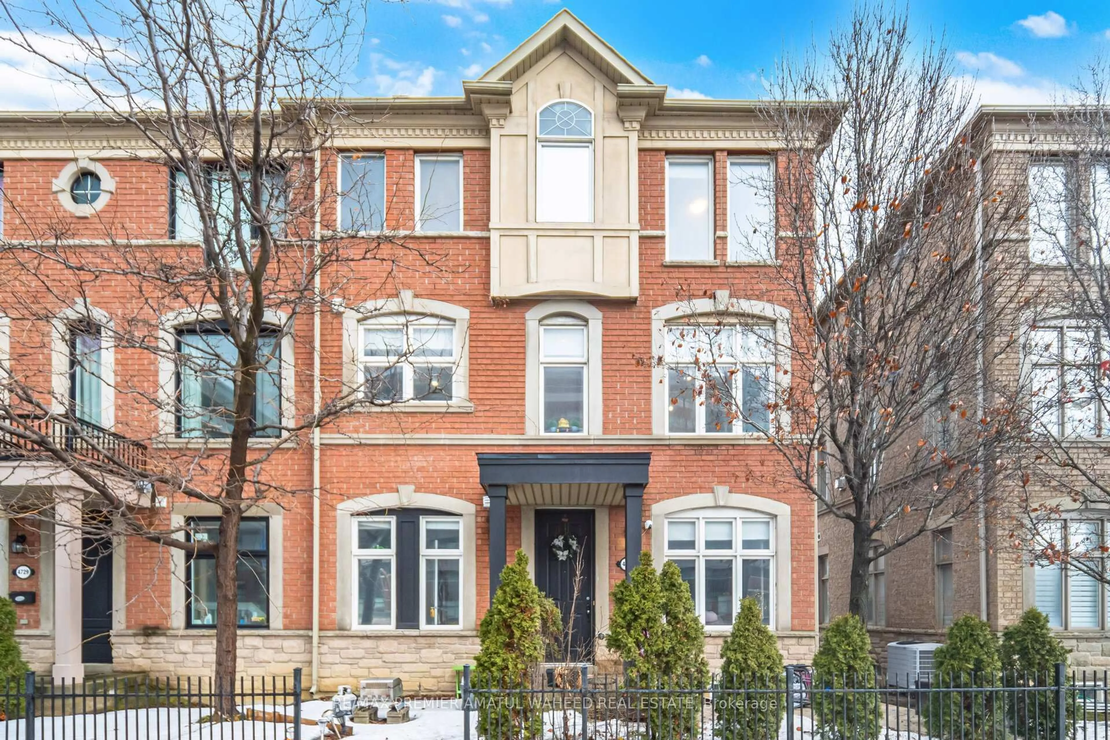 Home with brick exterior material, street for 4731 Highway 7, Vaughan Ontario L4L 1S6