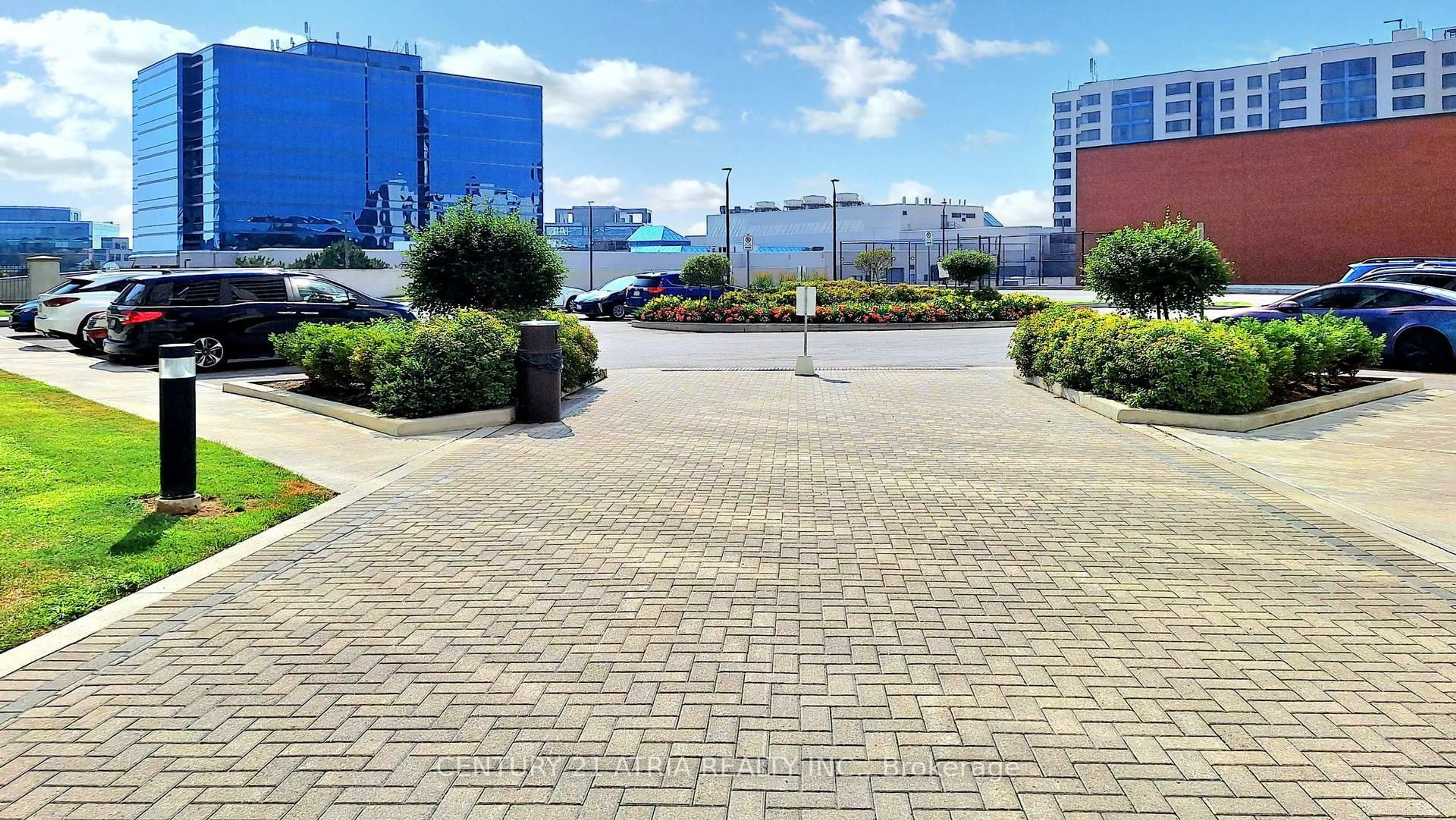 Unknown for 9015 Leslie St #719, Richmond Hill Ontario L4B 4J8