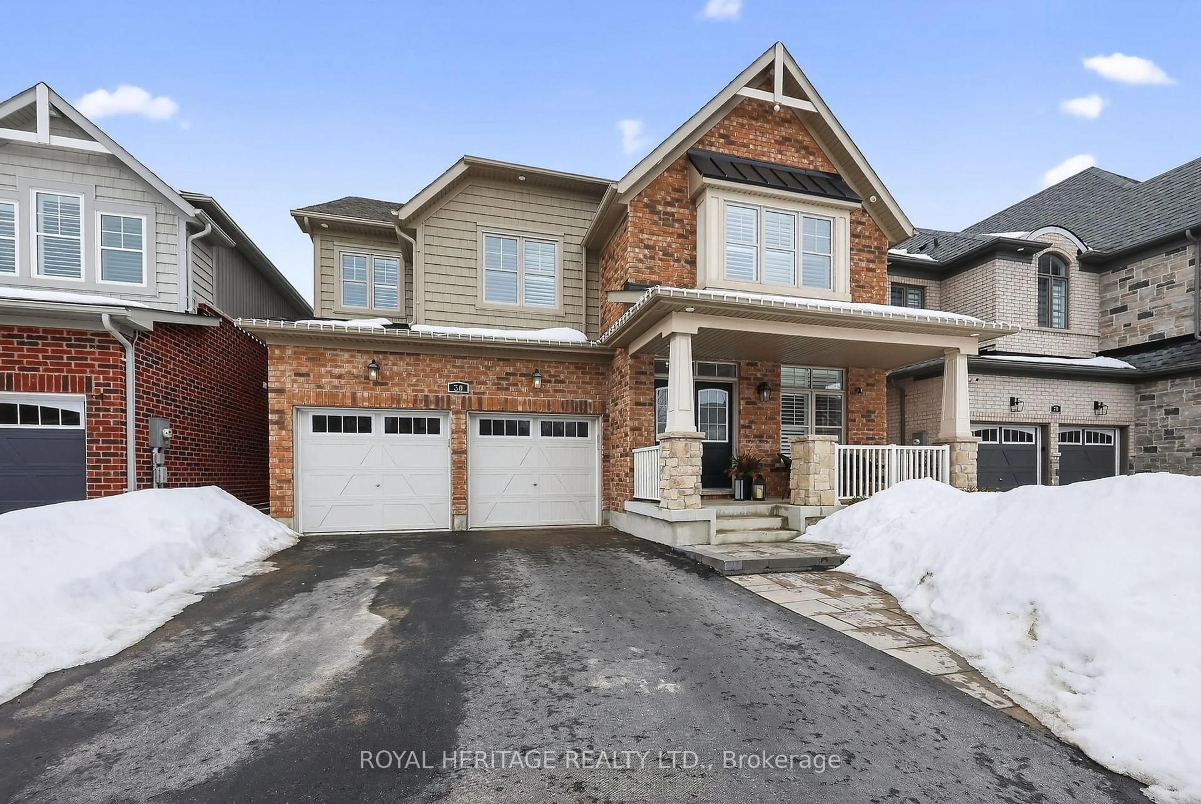 Home with brick exterior material, street for 30 Leaden Hall Dr, East Gwillimbury Ontario L9N 0R5