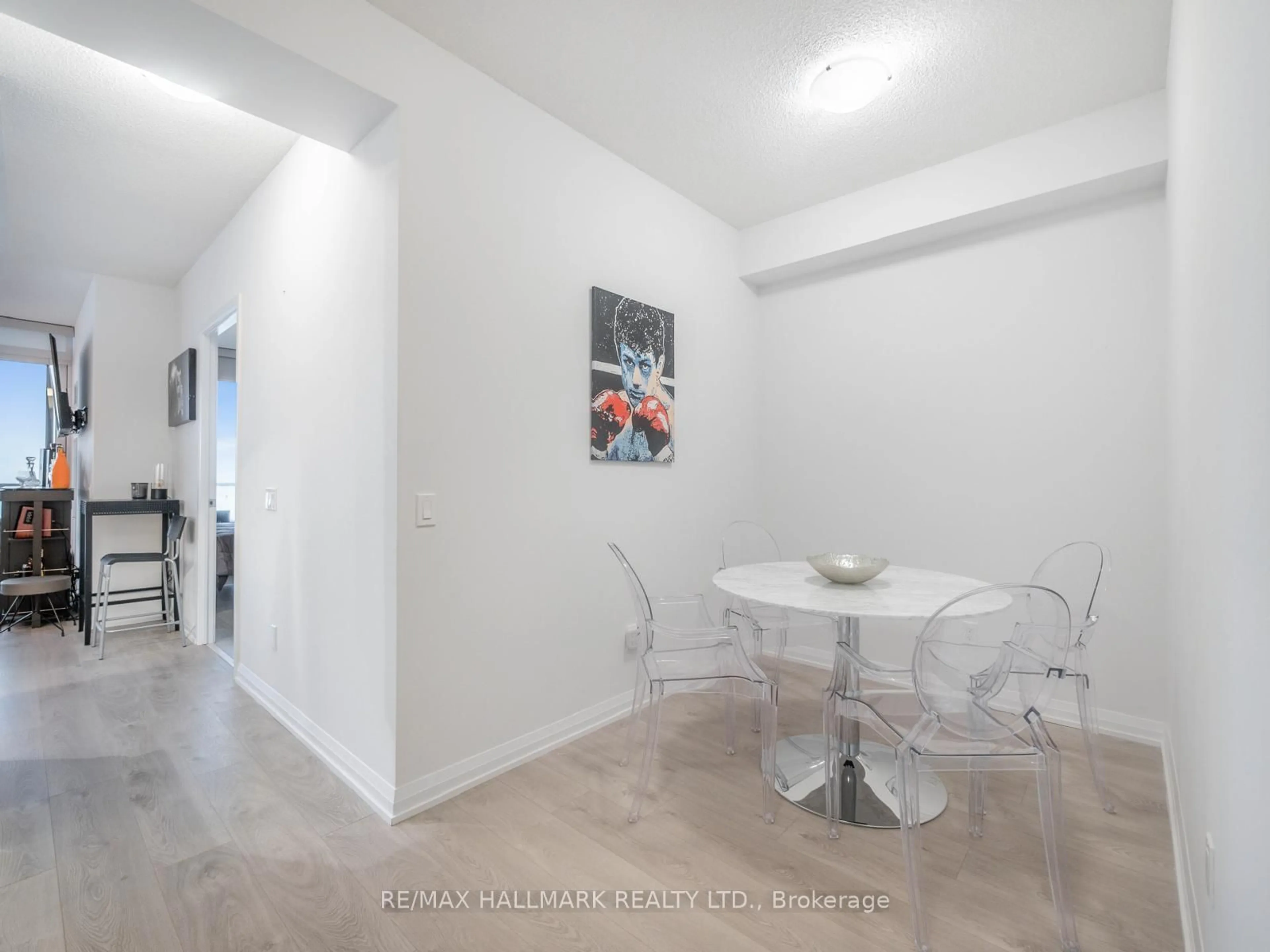 A pic of a room for 7895 Jane St #2802, Vaughan Ontario L4K 2M7