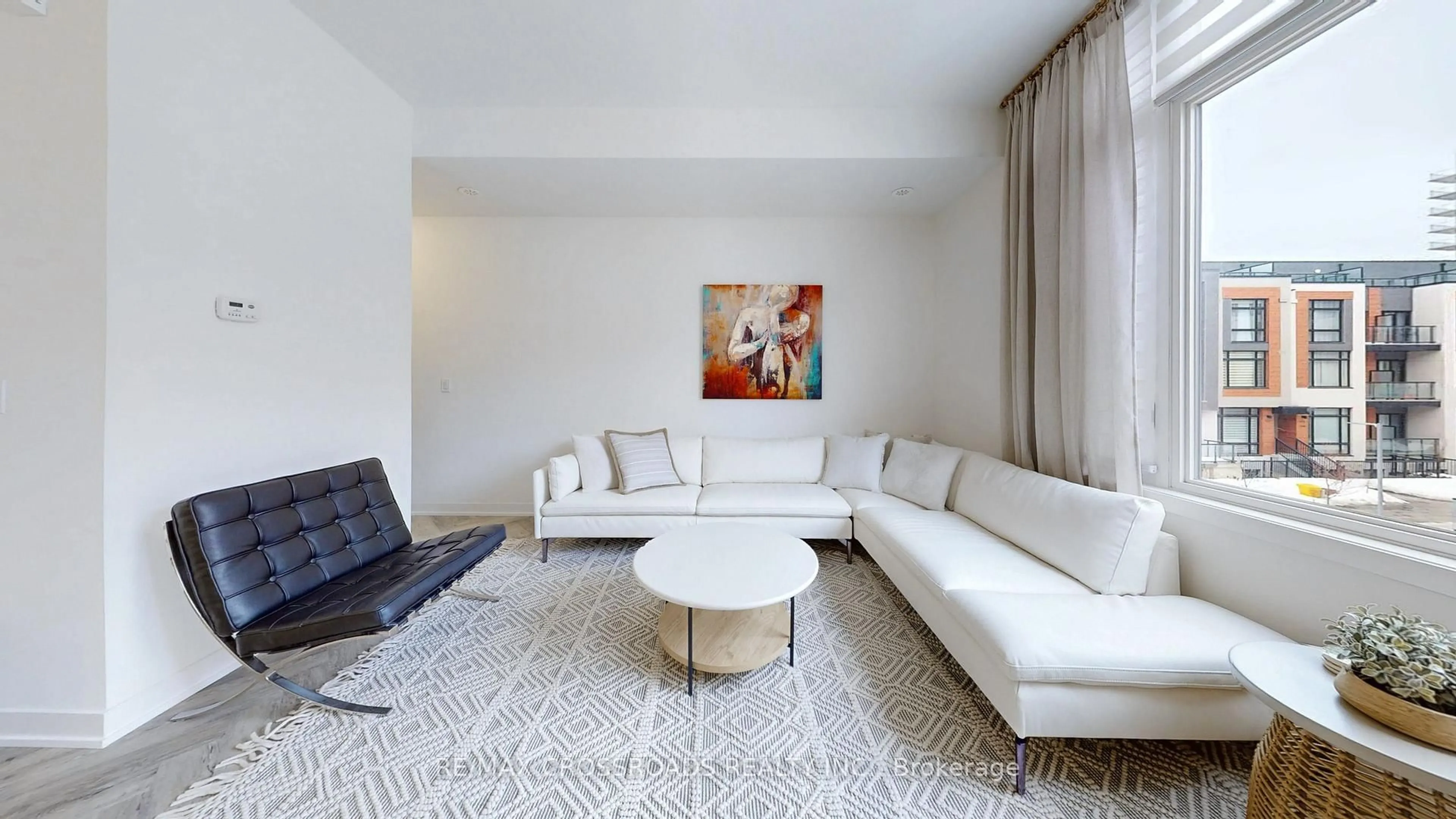 Living room with furniture, unknown for 15 David Eyer Rd #1403, Richmond Hill Ontario L4S 0N2