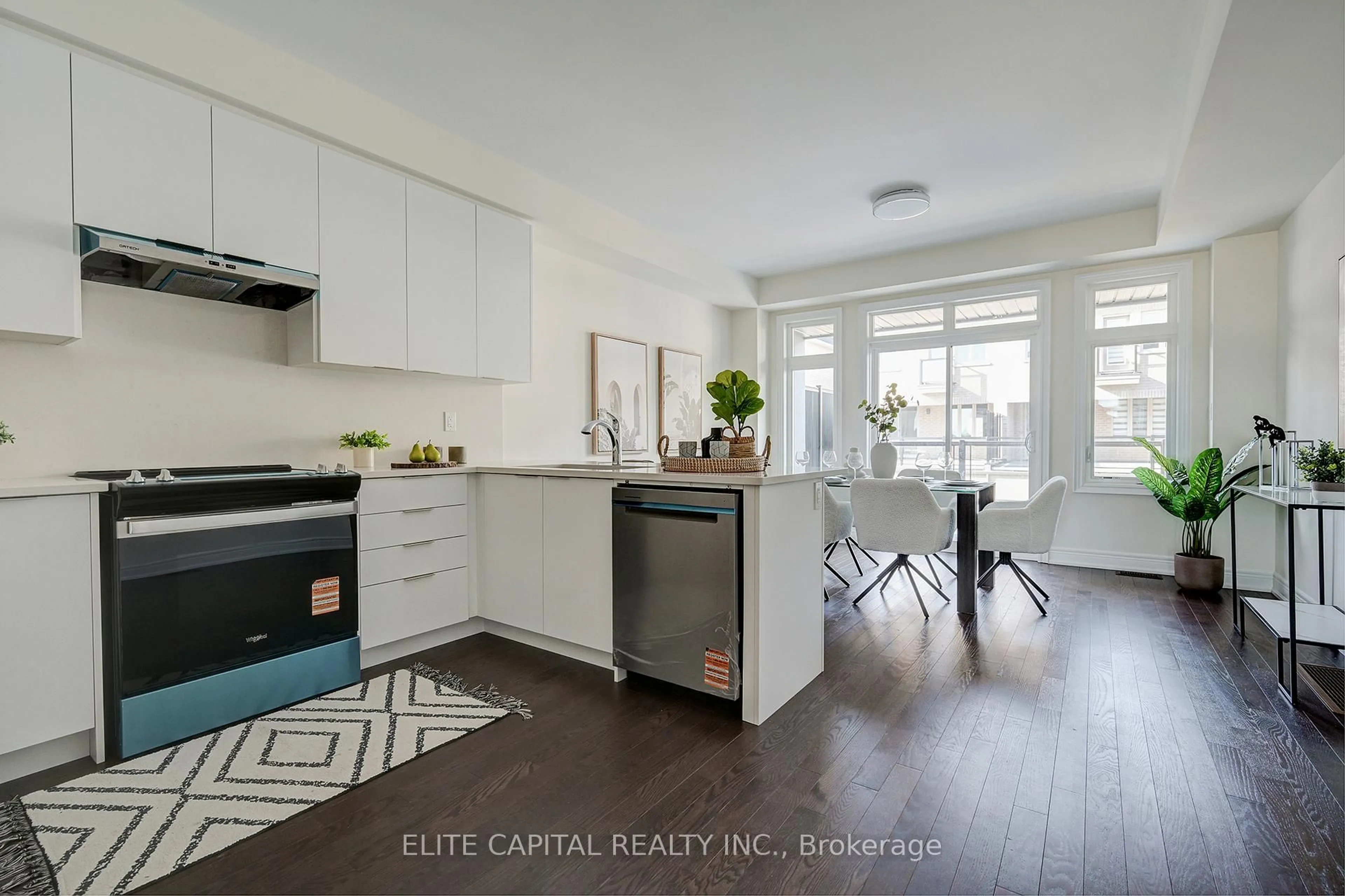 Open concept kitchen, unknown for 147 Berczy Green Dr, Markham Ontario L6C 3P5