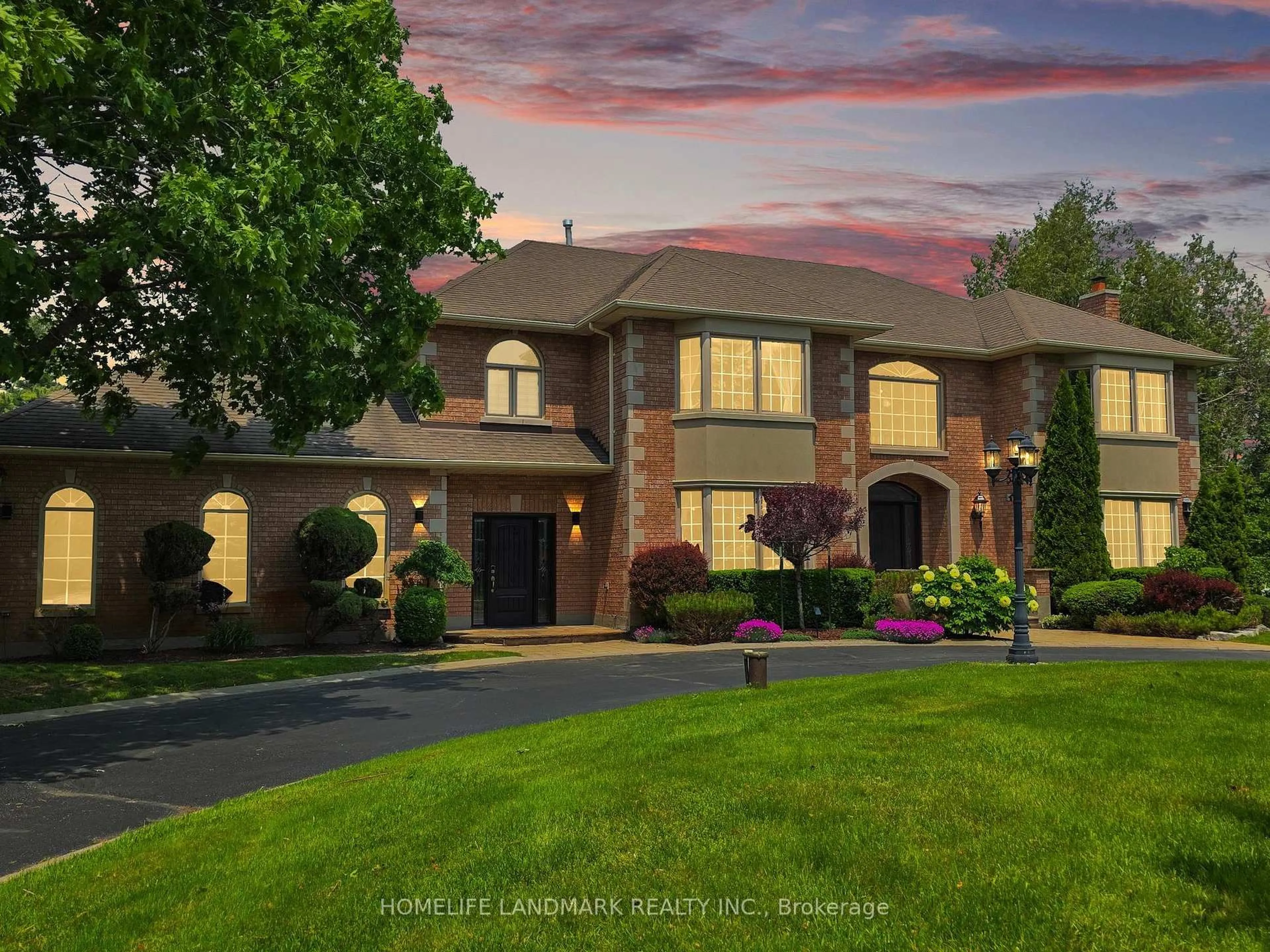 Home with brick exterior material, street for 61 SHERRICK Dr, Whitchurch-Stouffville Ontario L4A 2E9