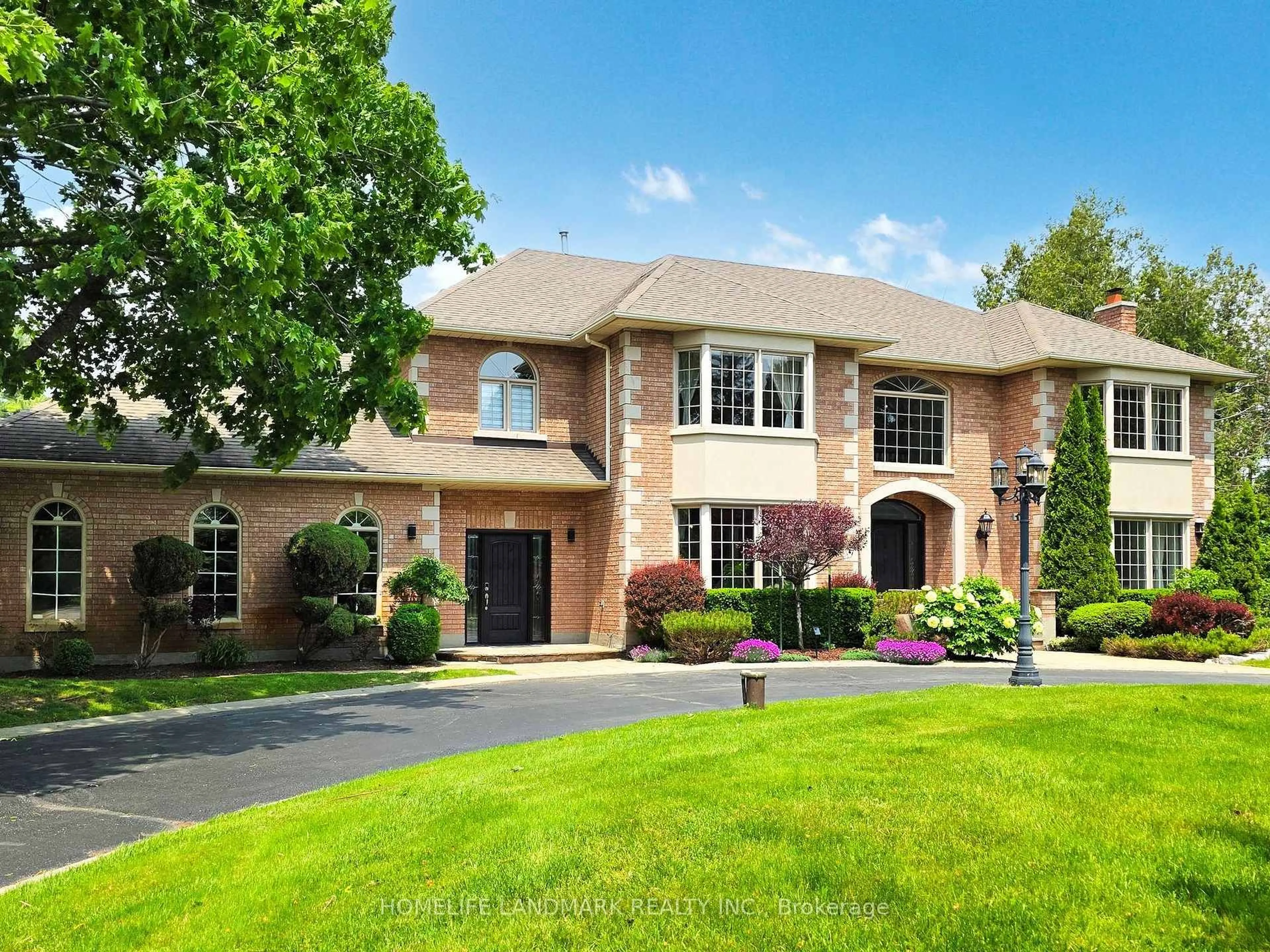 Home with brick exterior material, street for 61 SHERRICK Dr, Whitchurch-Stouffville Ontario L4A 2E9