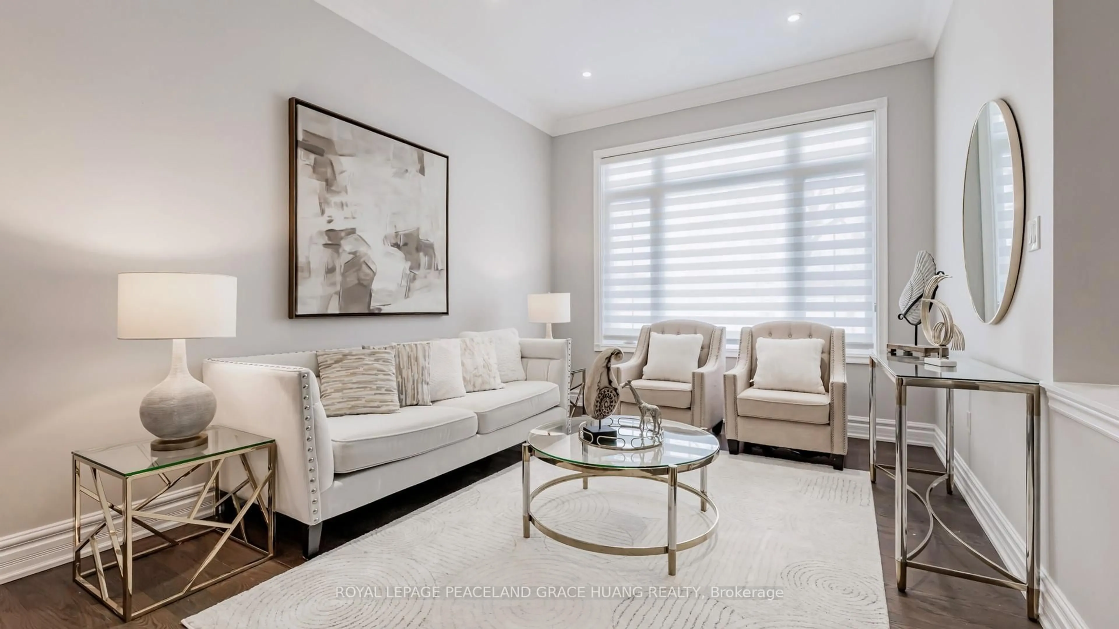 Living room with furniture, unknown for 341 Tower Hill Rd, Richmond Hill Ontario L4E 0A6