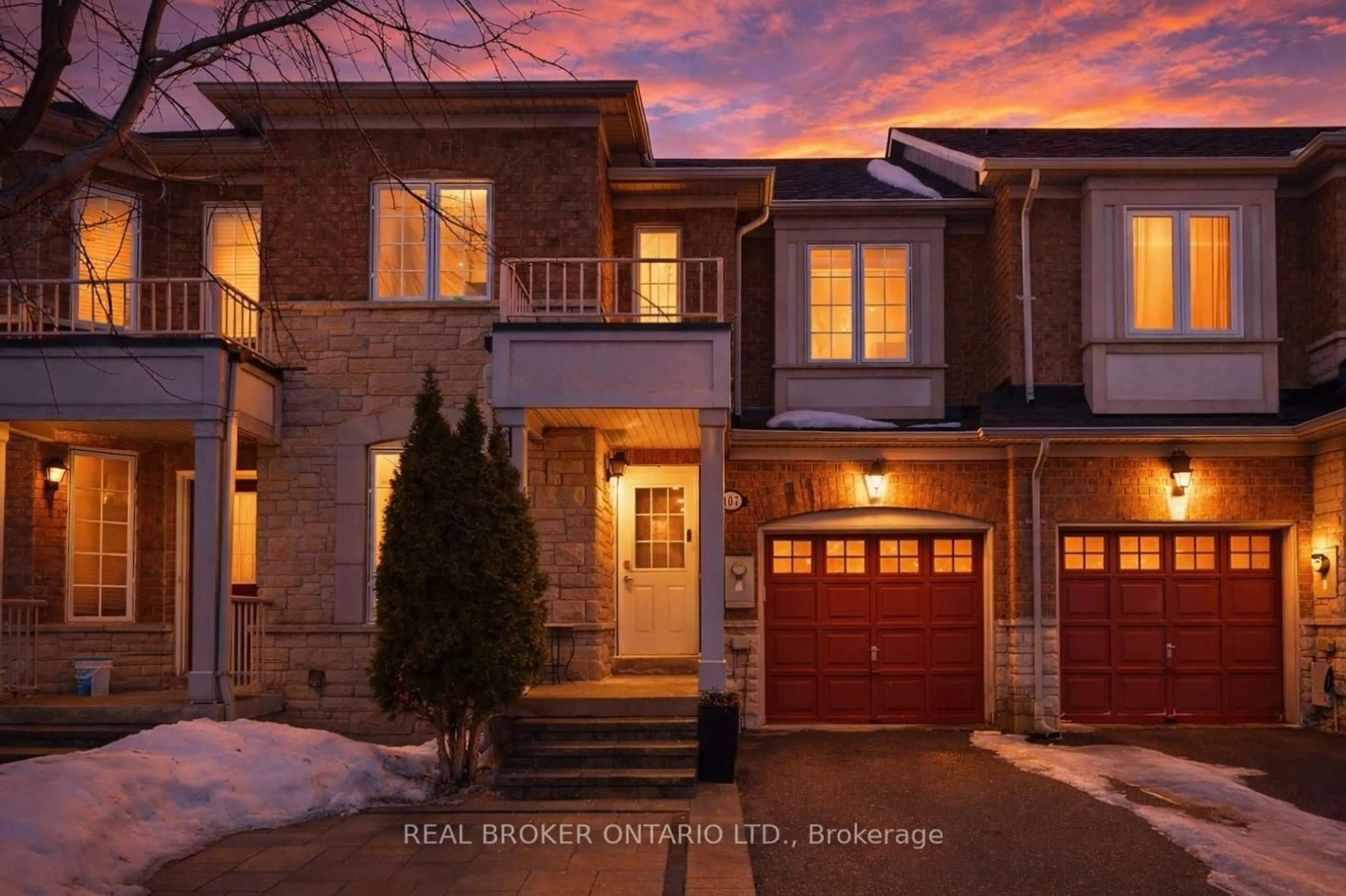Home with brick exterior material, street for 107 Rideau Dr, Richmond Hill Ontario L4B 4P1