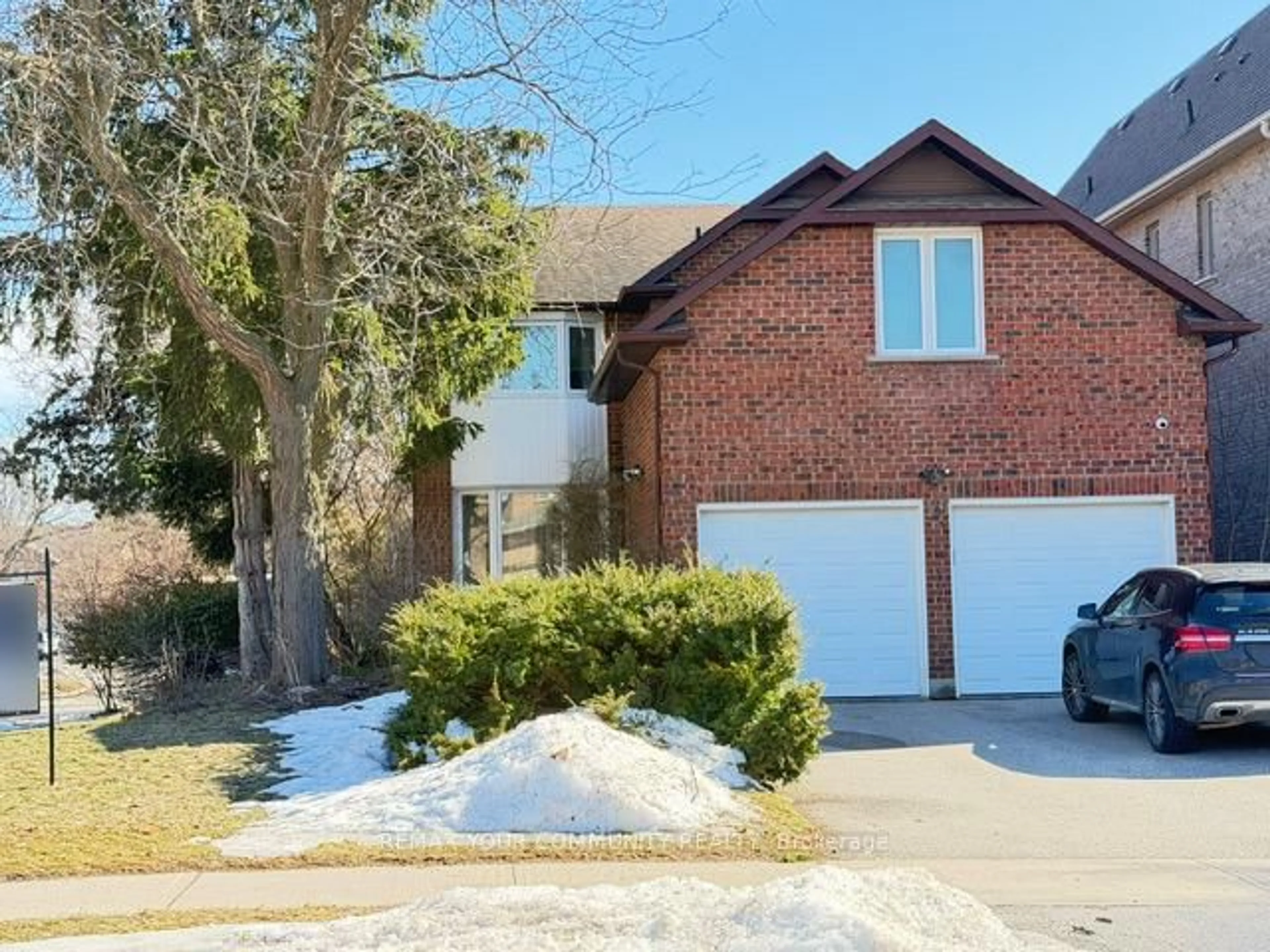 Home with brick exterior material, street for 19 Roosevelt Dr, Richmond Hill Ontario L4C 6V1