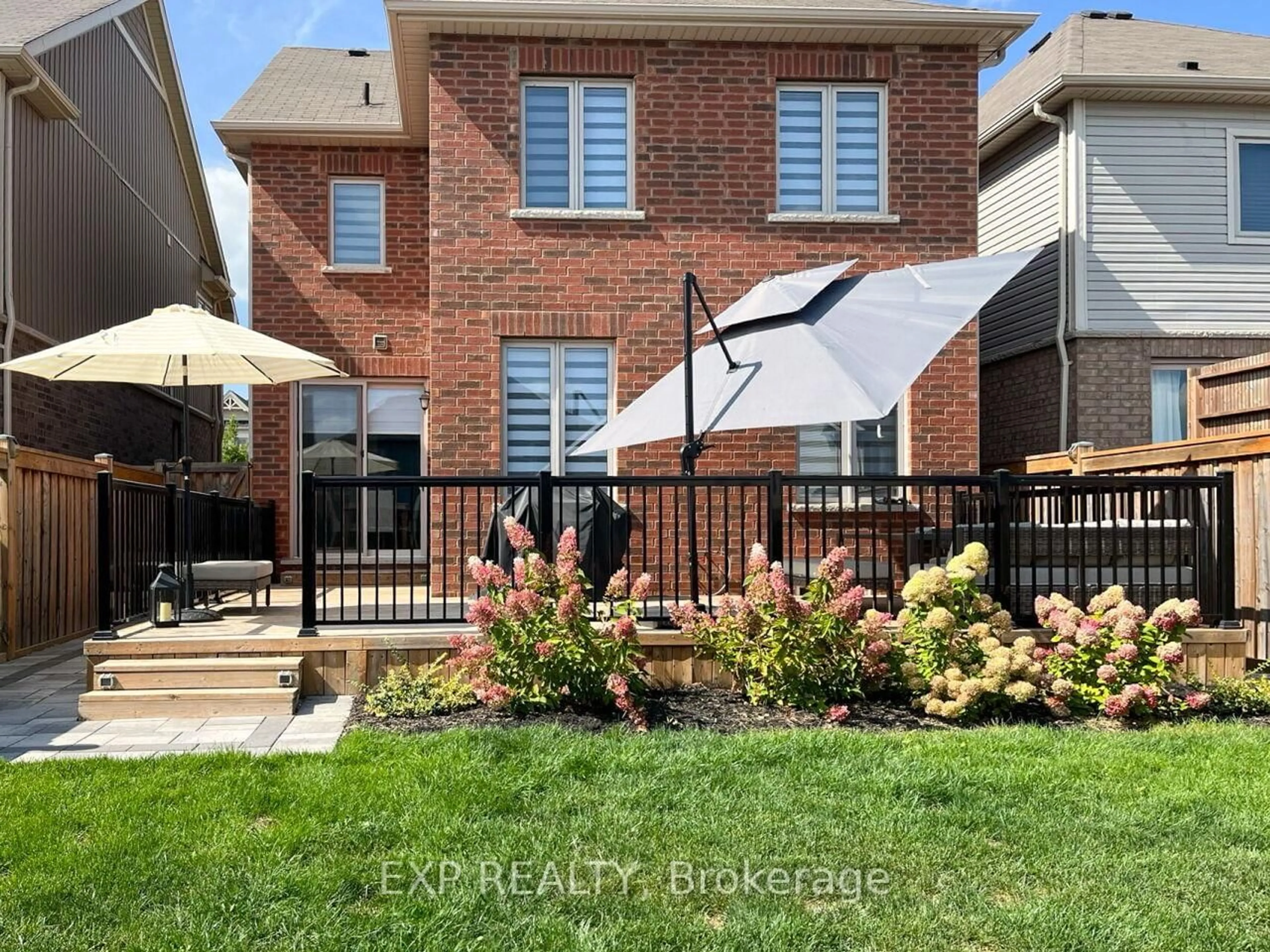 Home with brick exterior material, street for 71 Donnan Dr, New Tecumseth Ontario L0G 1W0