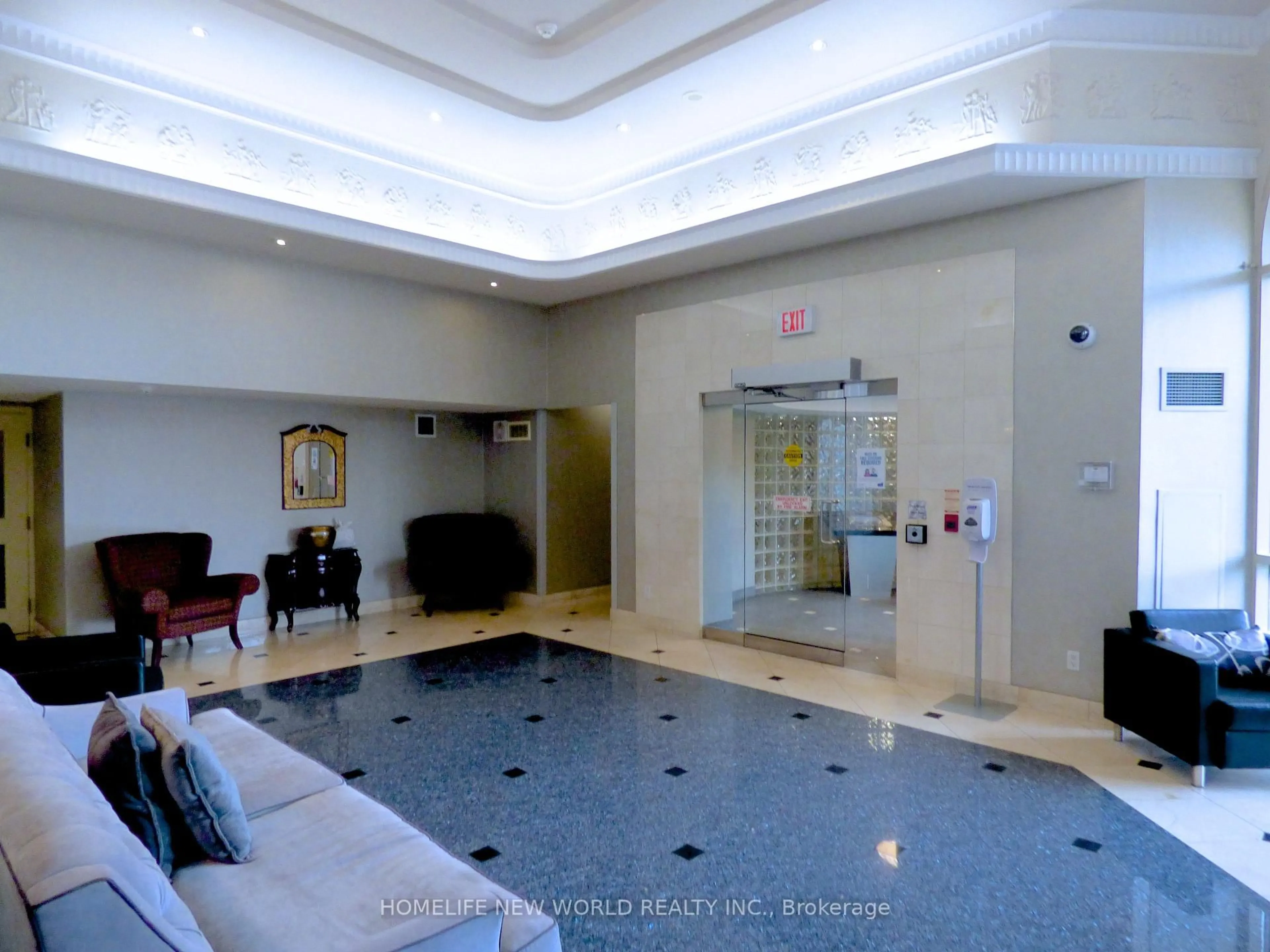 Lobby for 9015 Leslie St #507, Richmond Hill Ontario L4B 4J8