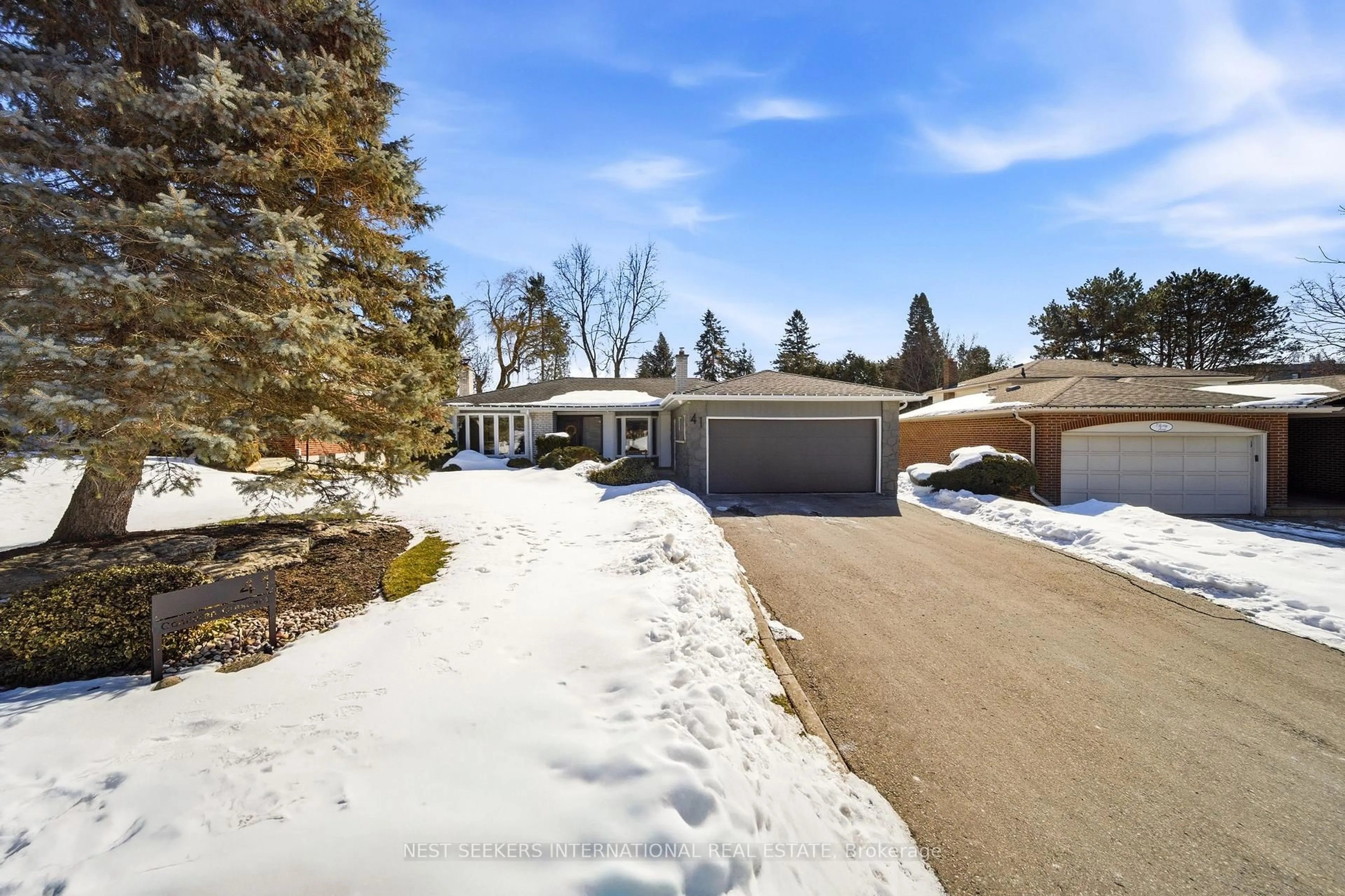 Unknown for 41 Camlaren Cres, Vaughan Ontario L0J 1C0