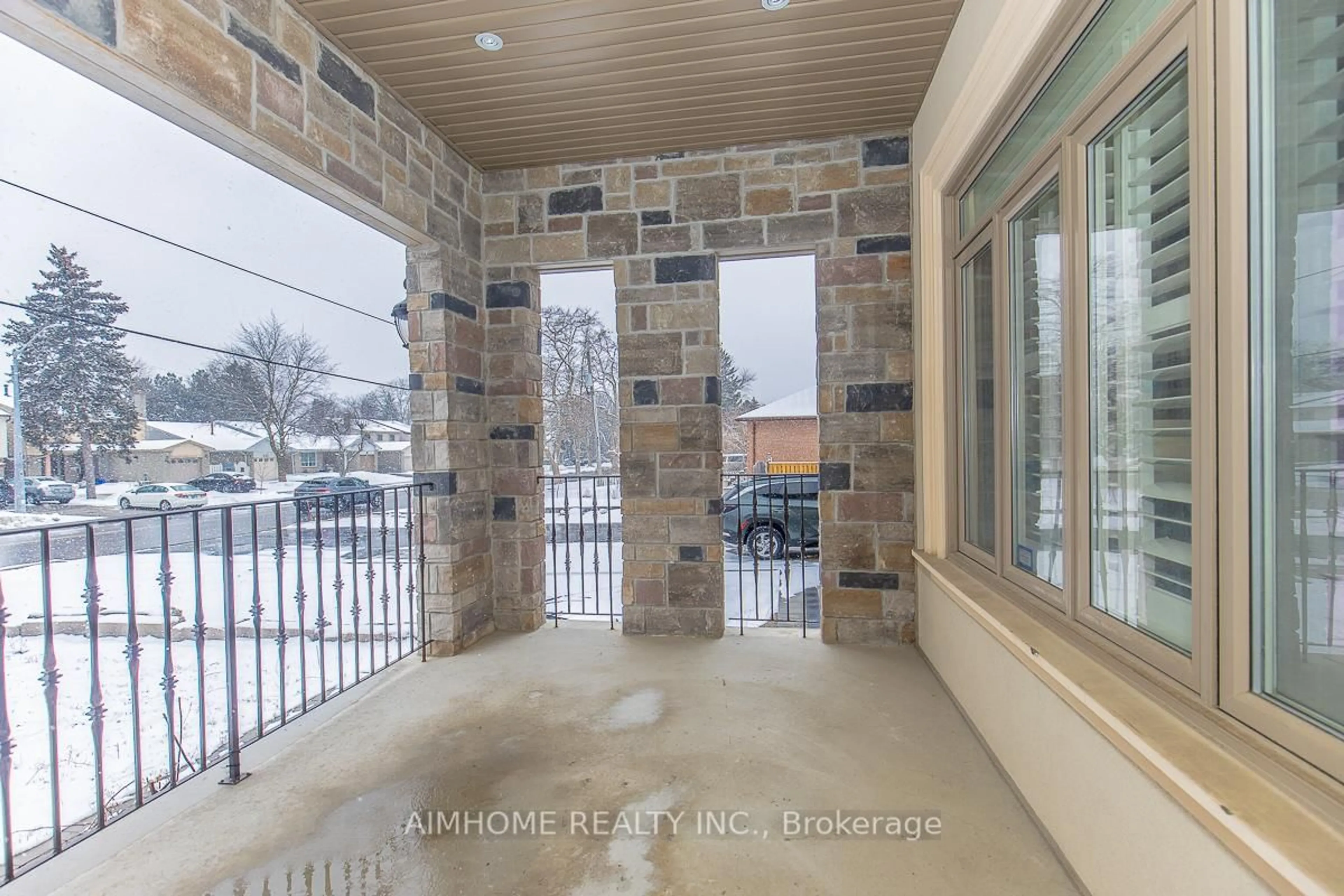 Unknown for 220 Weldrick Rd, Richmond Hill Ontario L4C 3V3