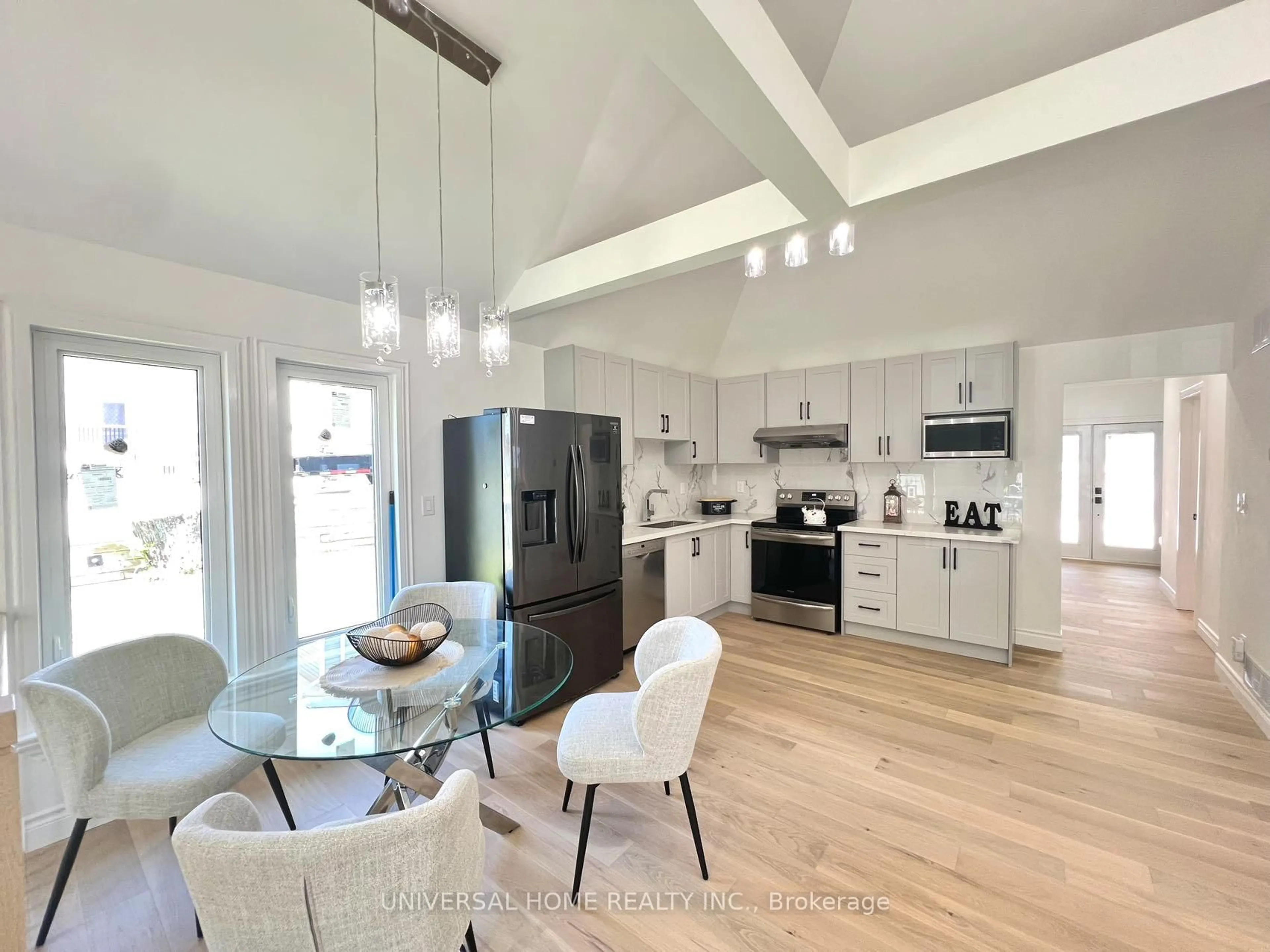 Open concept kitchen, unknown for 6 Maple Grove St, Whitchurch-Stouffville Ontario L4A 7X3