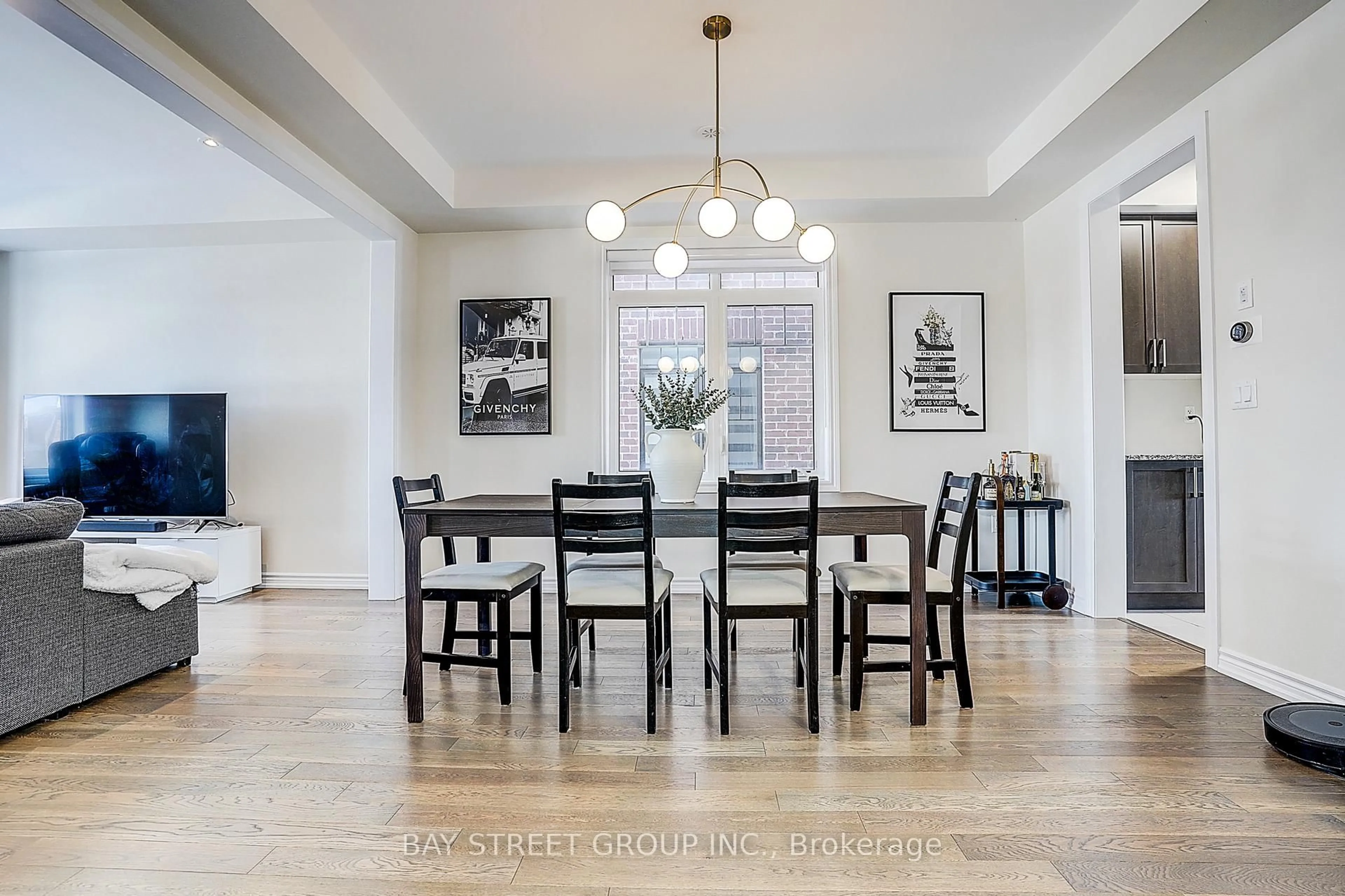 Dining room, unknown for 10943 VICTORIA SQUARE Blvd, Markham Ontario L6C 0Z3
