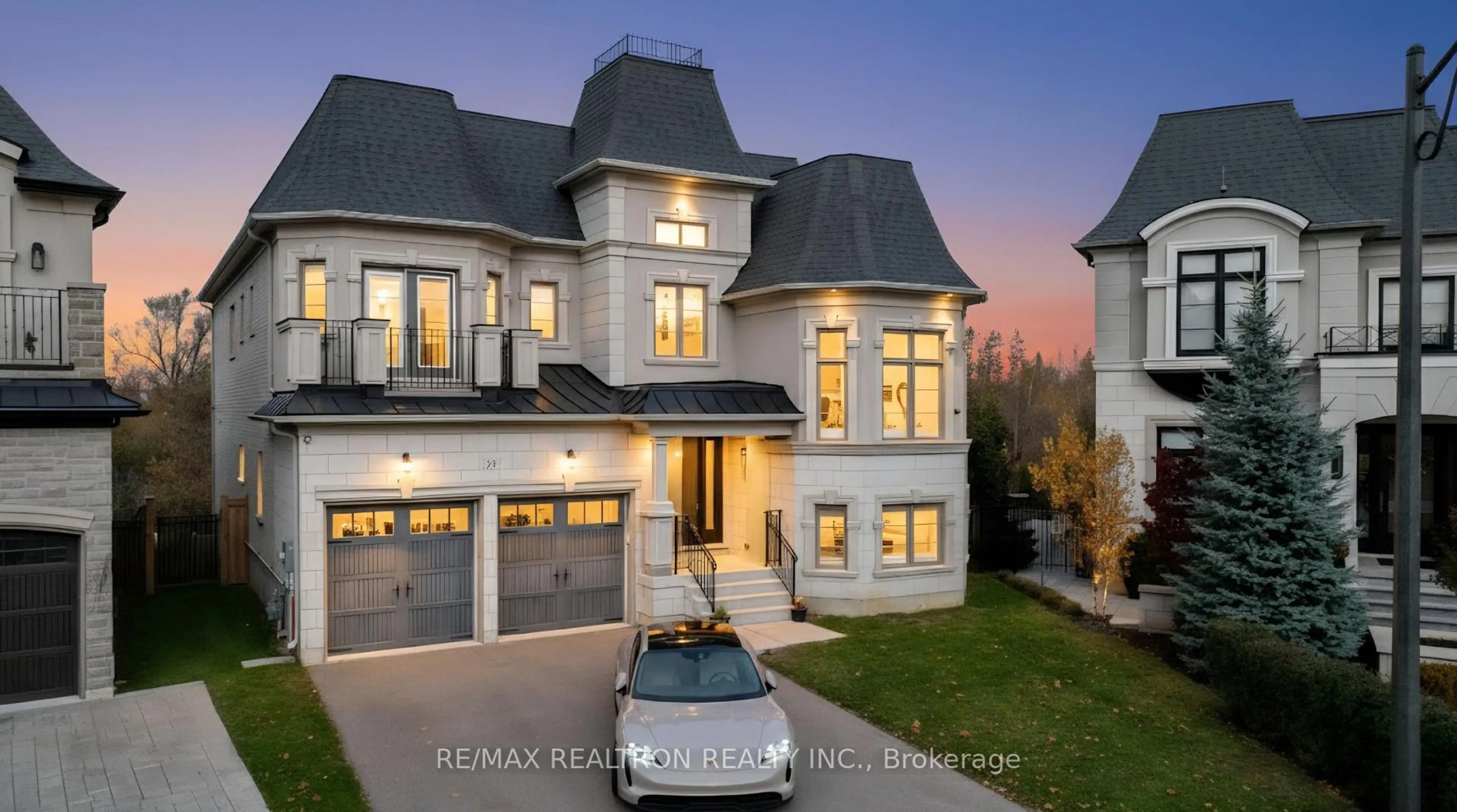 Home with brick exterior material, street for 56 Ria Crt, King Ontario L7B 0N5