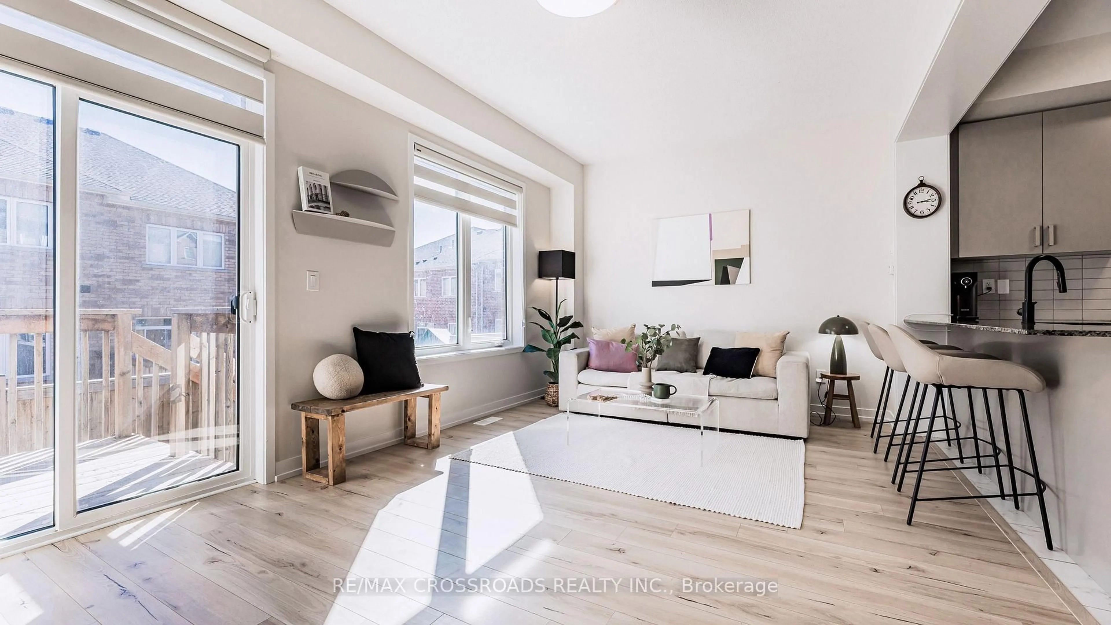 Living room with furniture, wood/laminate floor for 202 Harding Park St, Newmarket Ontario L3Y 0E3