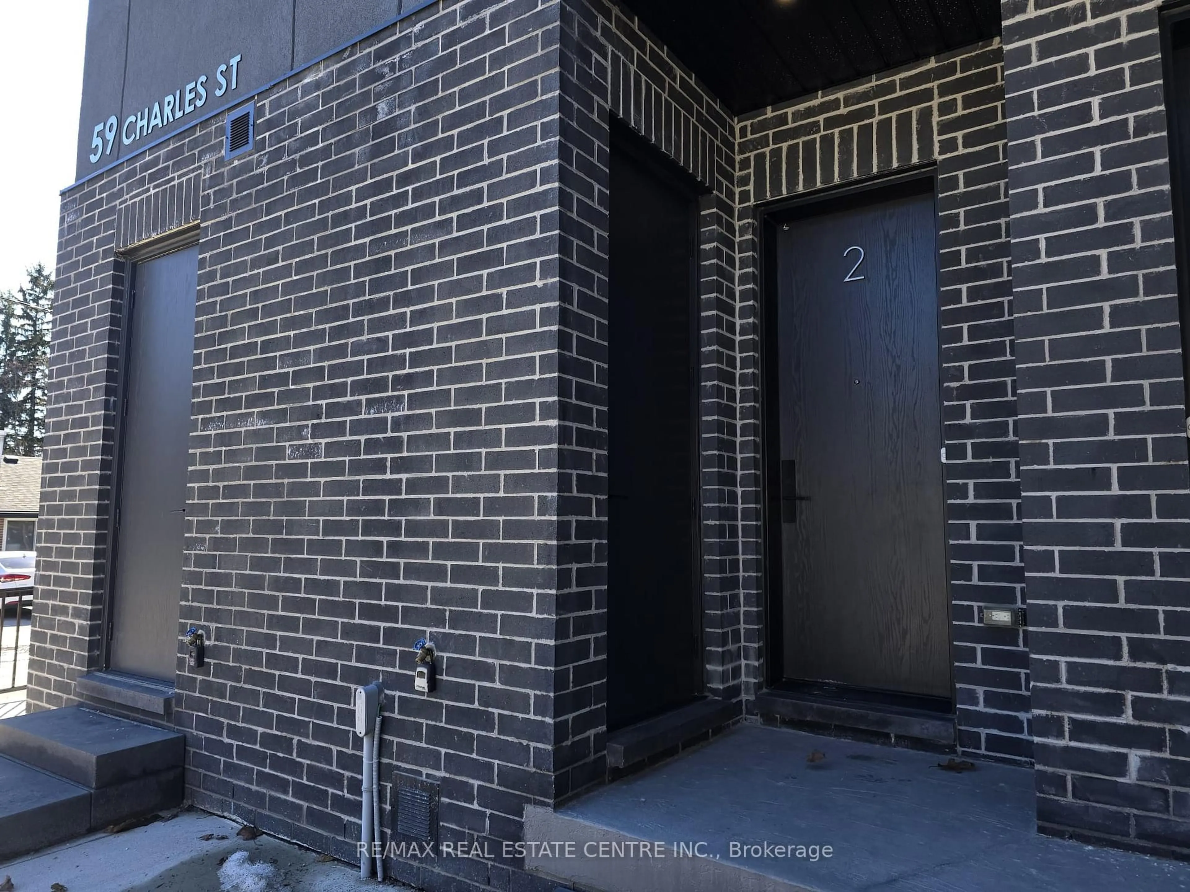 Unknown for 59 Charles St #2, Newmarket Ontario L3Y 3V7