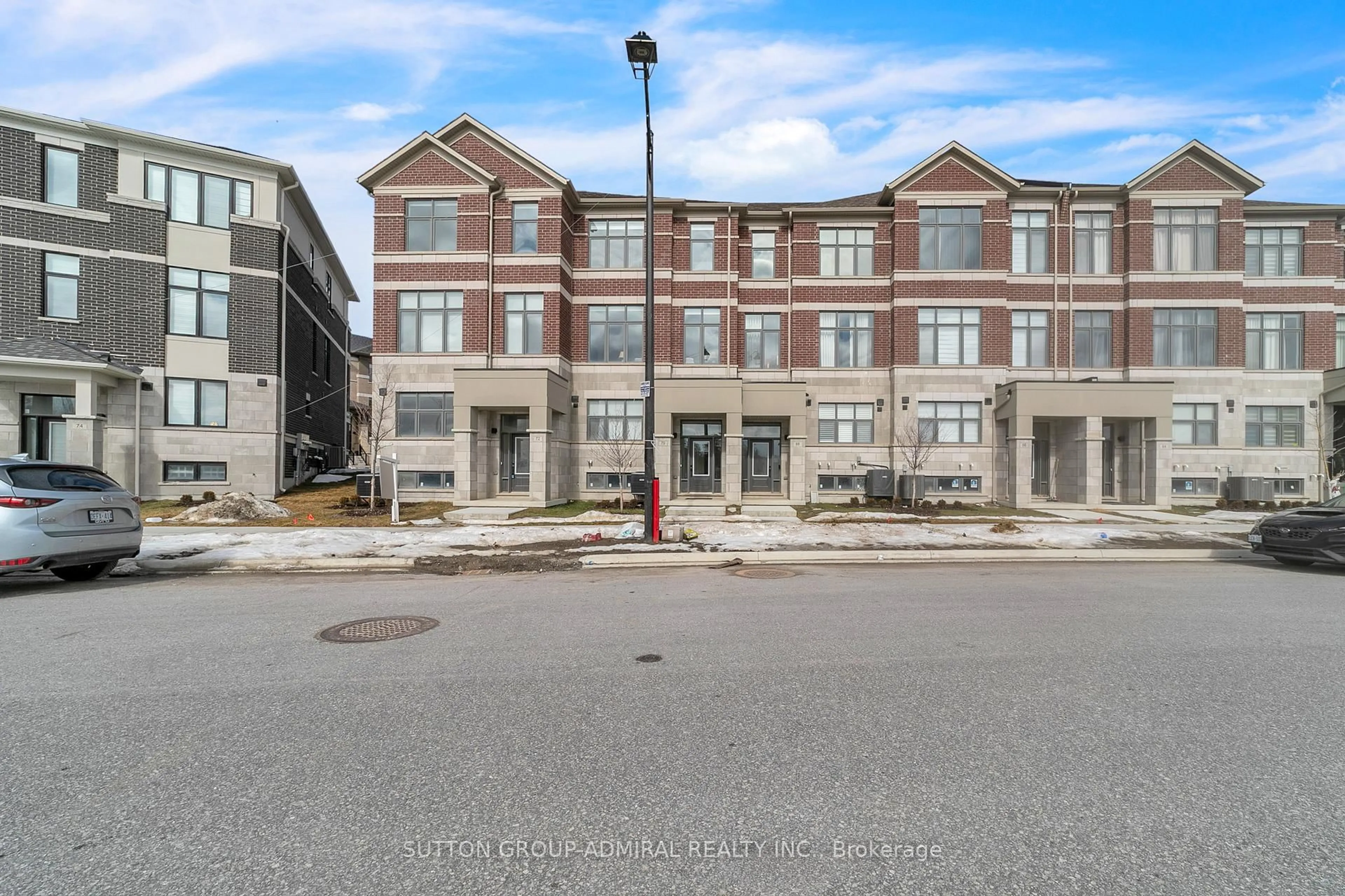 Unknown for 70 Lunay Dr, Richmond Hill Ontario L4S 0P2