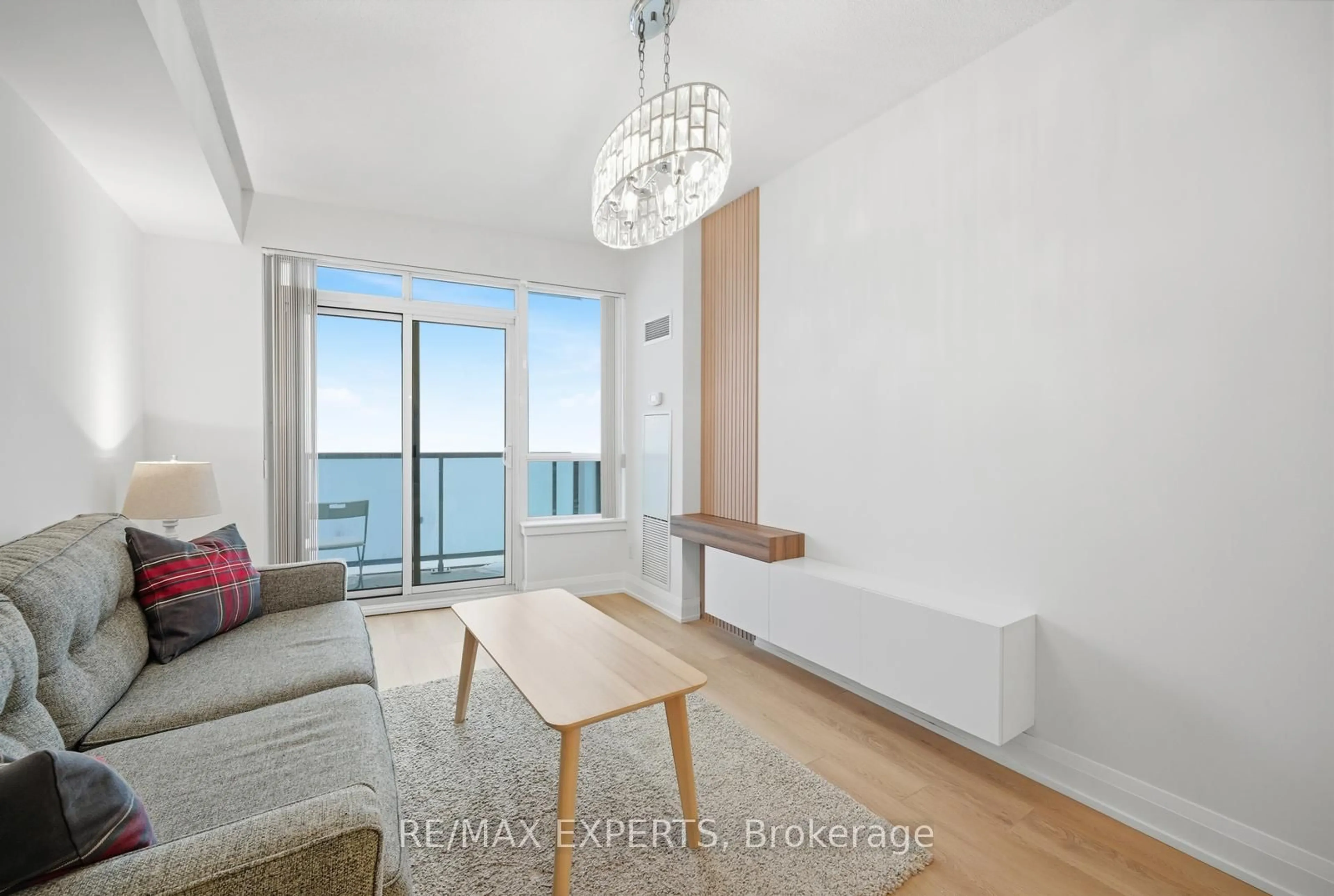 Unknown for 7161 Yonge St #2433, Markham Ontario L3T 0C8