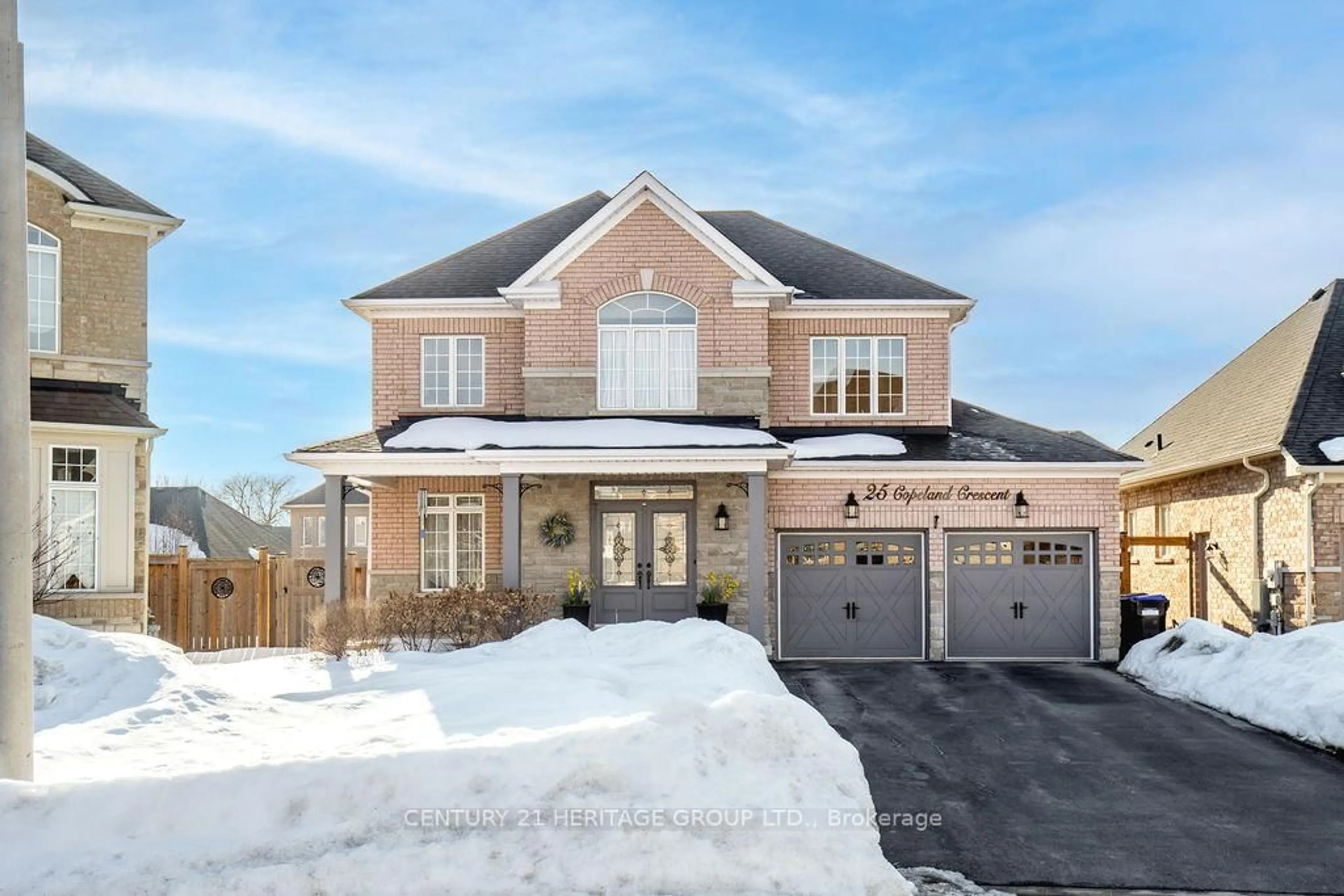 Home with brick exterior material, street for 25 Copeland Cres, Innisfil Ontario L0L 1L0