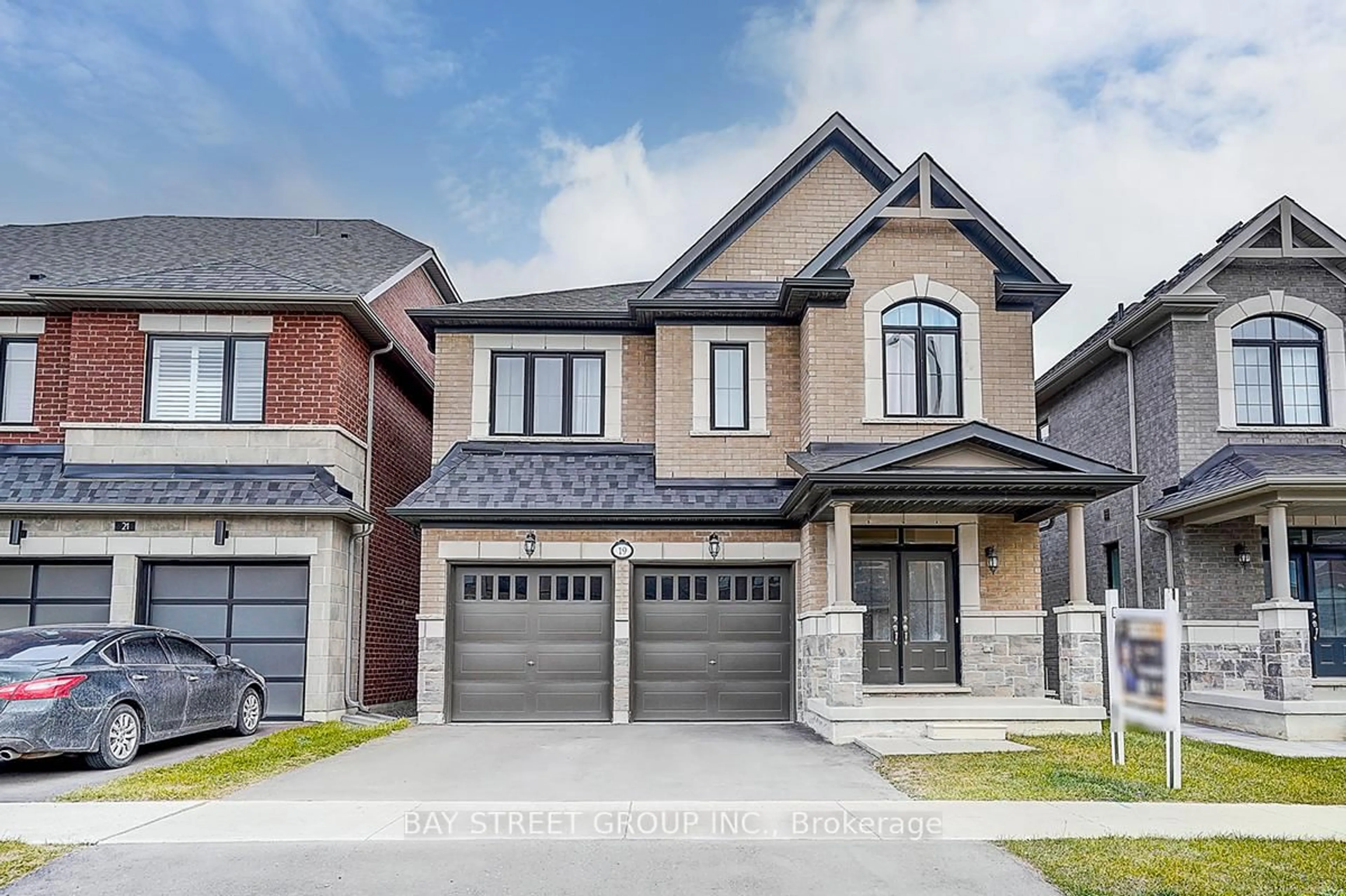 Home with brick exterior material, street for 19 Nigh Dr, Markham Ontario L3S 0G4