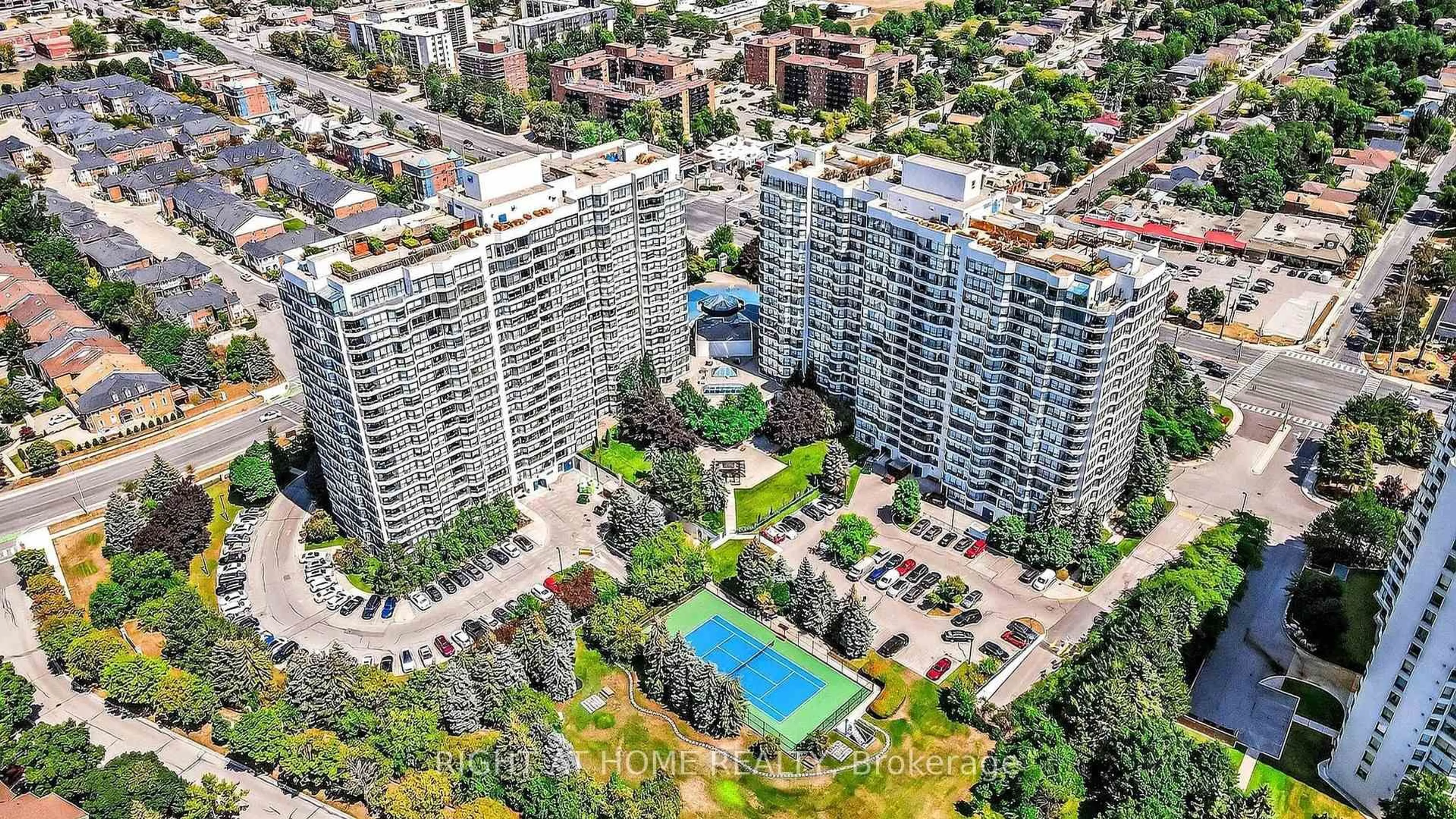 A pic from outside/outdoor area/front of a property/back of a property/a pic from drone, city buildings view from balcony for 1 Clark Ave #402, Vaughan Ontario L4J 7Y6