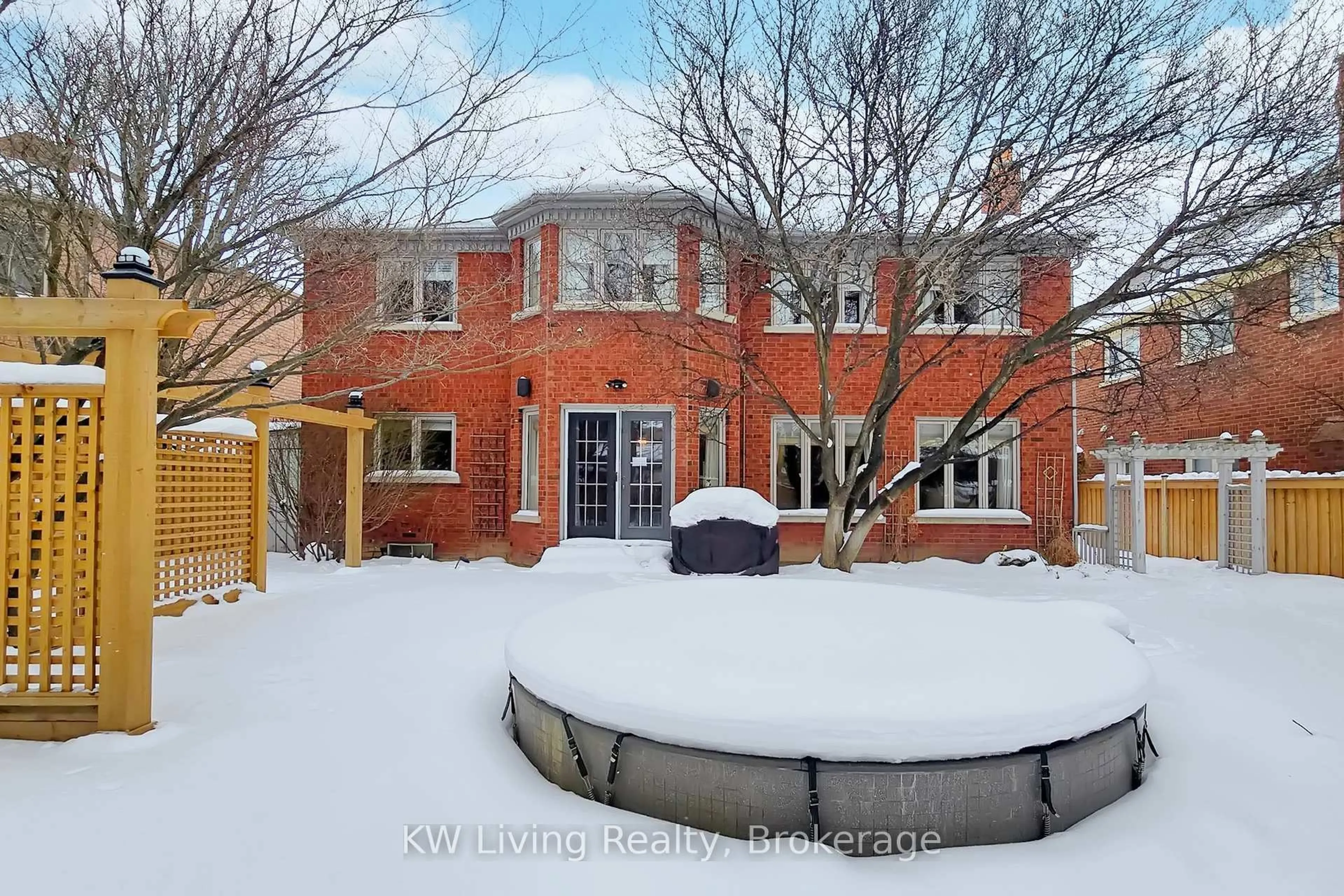 Home with brick exterior material, street for 24 Highview Cres, Richmond Hill Ontario L4B 2T7