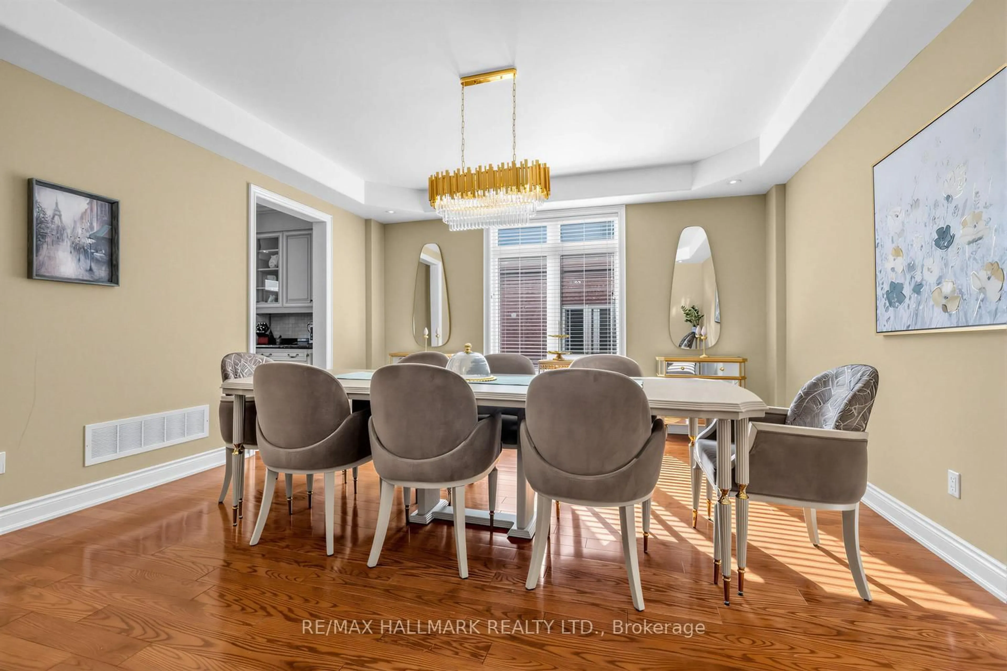 Dining room, unknown for 69 B Elm Grove Ave, Richmond Hill Ontario L4E 2V4