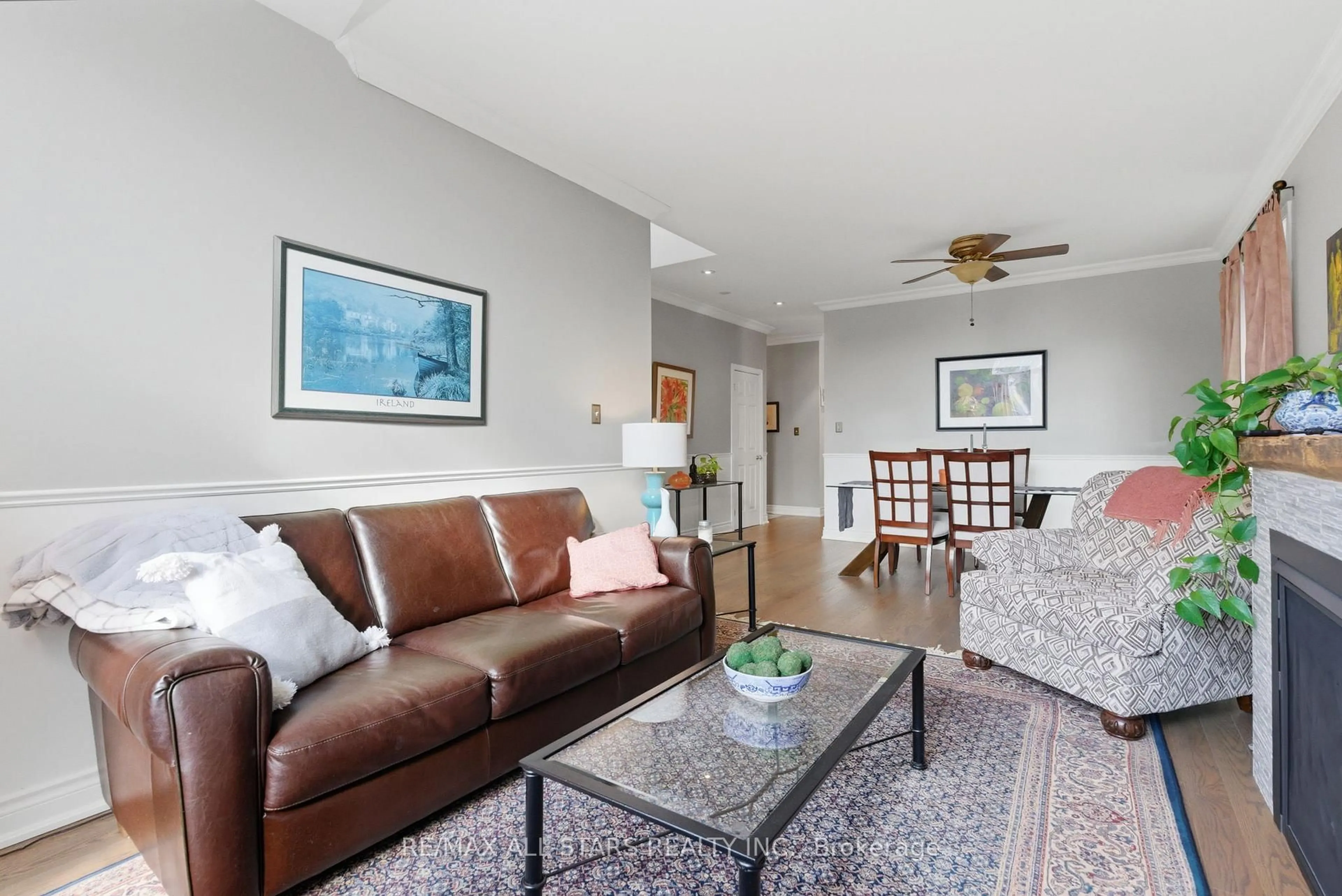 Living room with furniture, unknown for 49 Rosena Lane, Uxbridge Ontario L9P 1X7