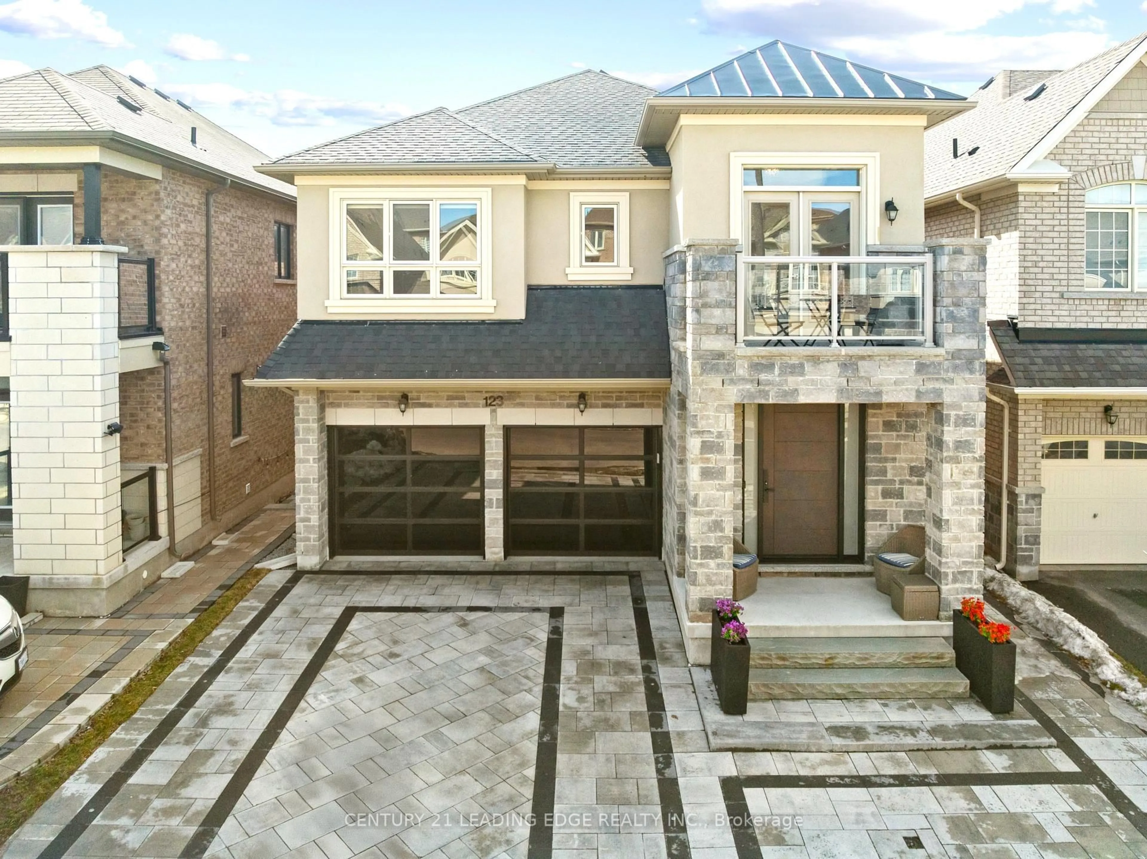 Home with brick exterior material, street for 123 Ben Sinclair Ave, East Gwillimbury Ontario L9N 0S3