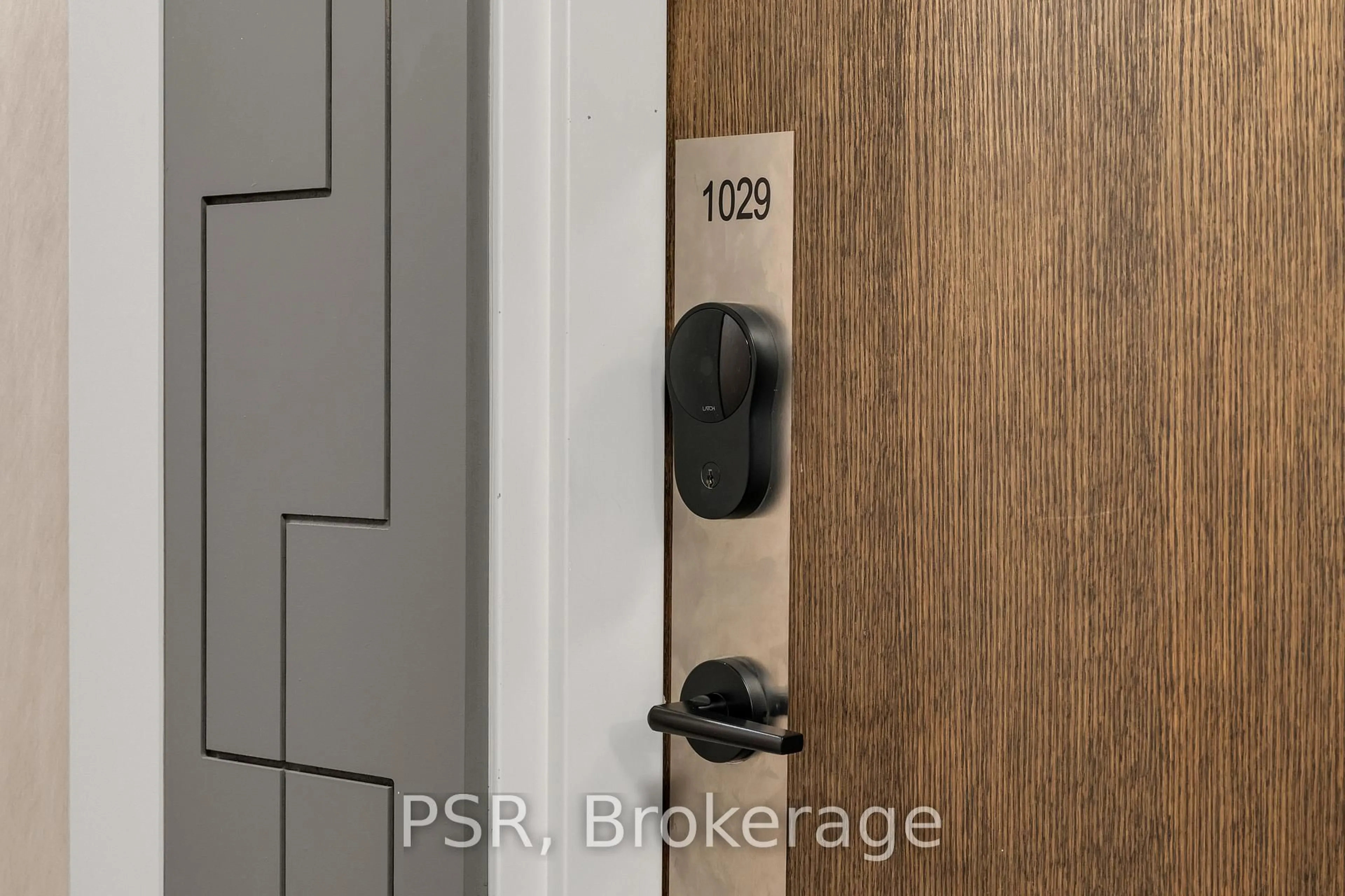 Unknown for 100 Eagle Rock Way #1029, Vaughan Ontario L6A 5B9