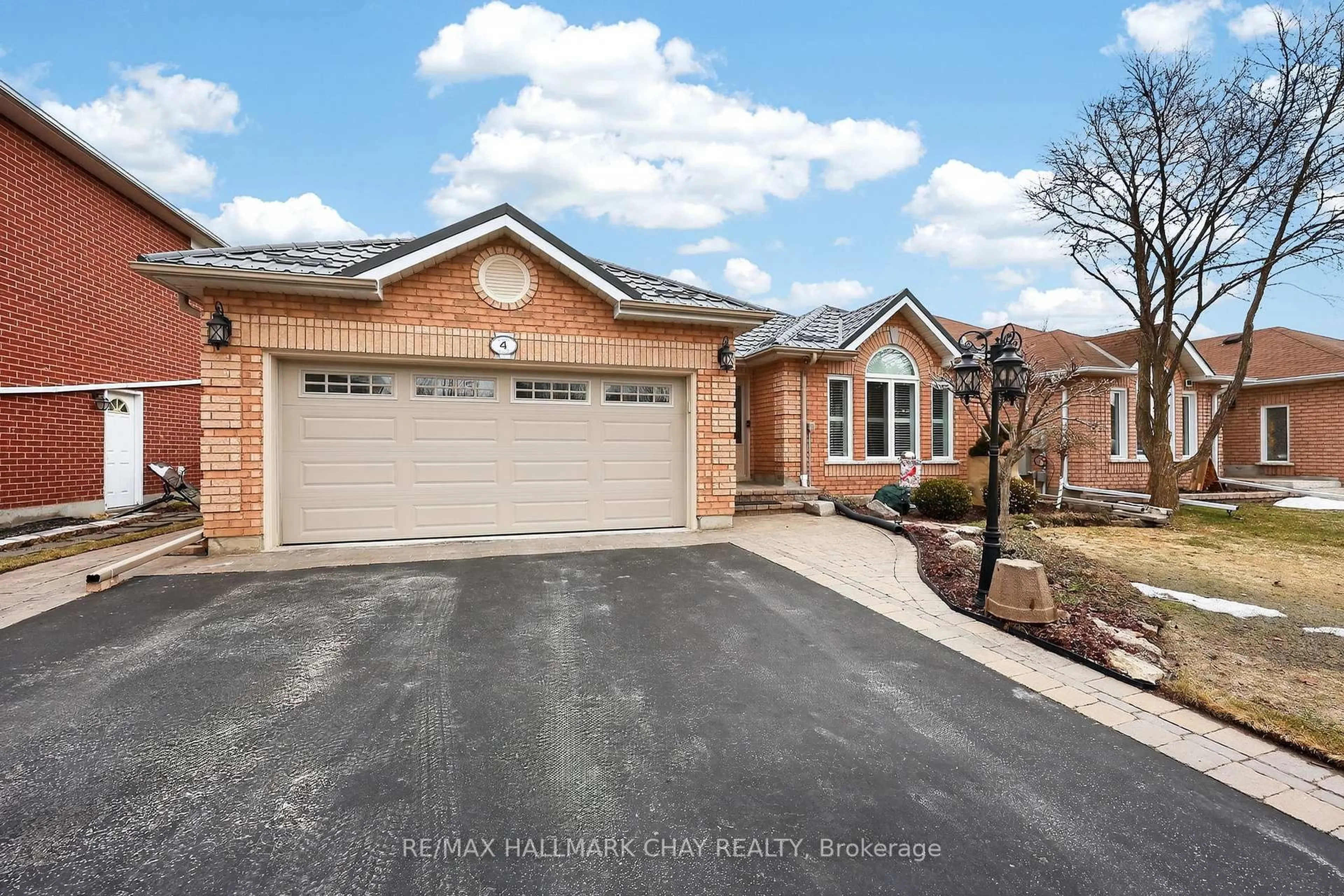 Home with brick exterior material, street for 4 Darling Cres, New Tecumseth Ontario L9R 1P4