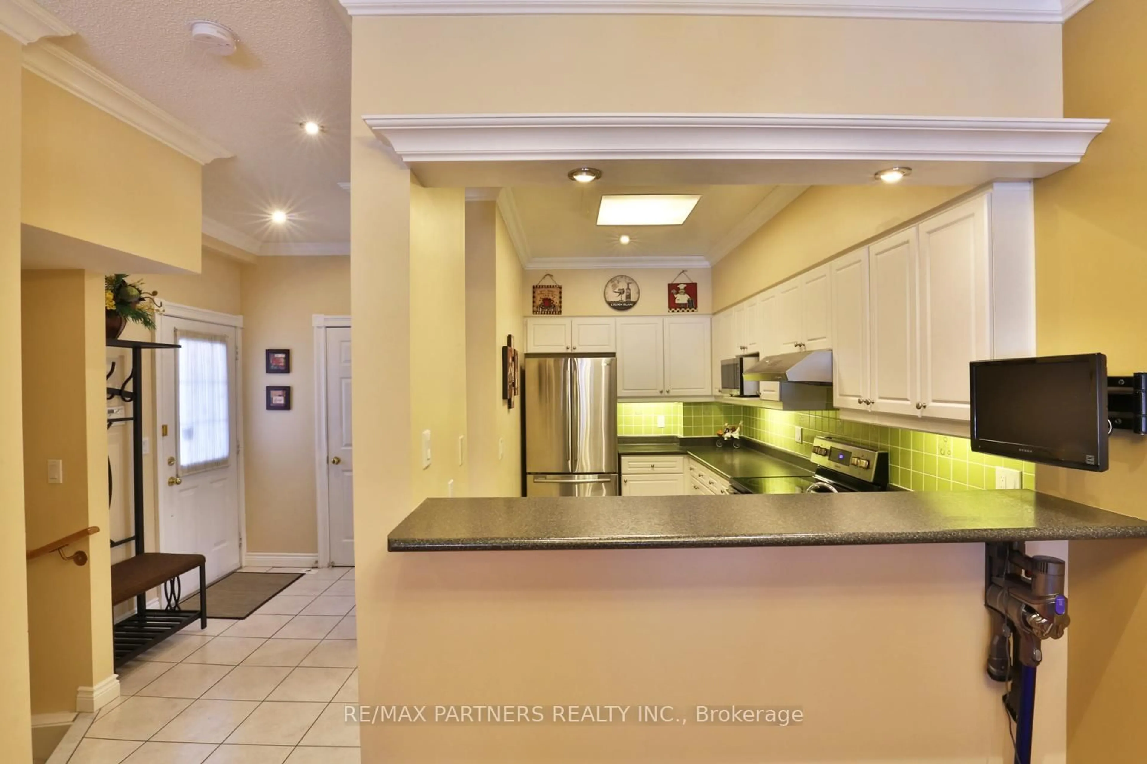 Unknown for 23 St Moritz Way #11, Markham Ontario L3R 4G4