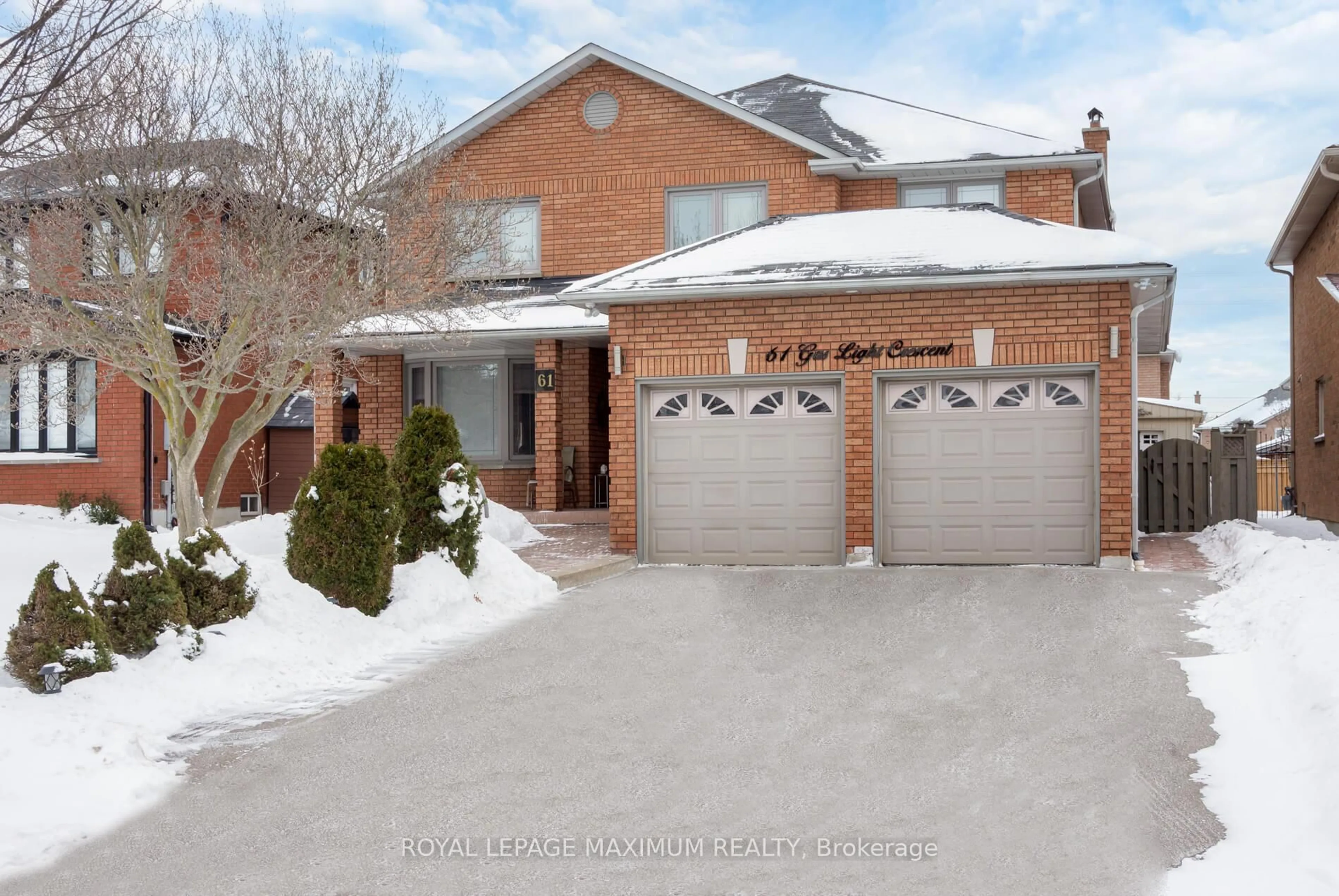 Home with brick exterior material, street for 61 Gas Light Cres, Vaughan Ontario L4L 8E8