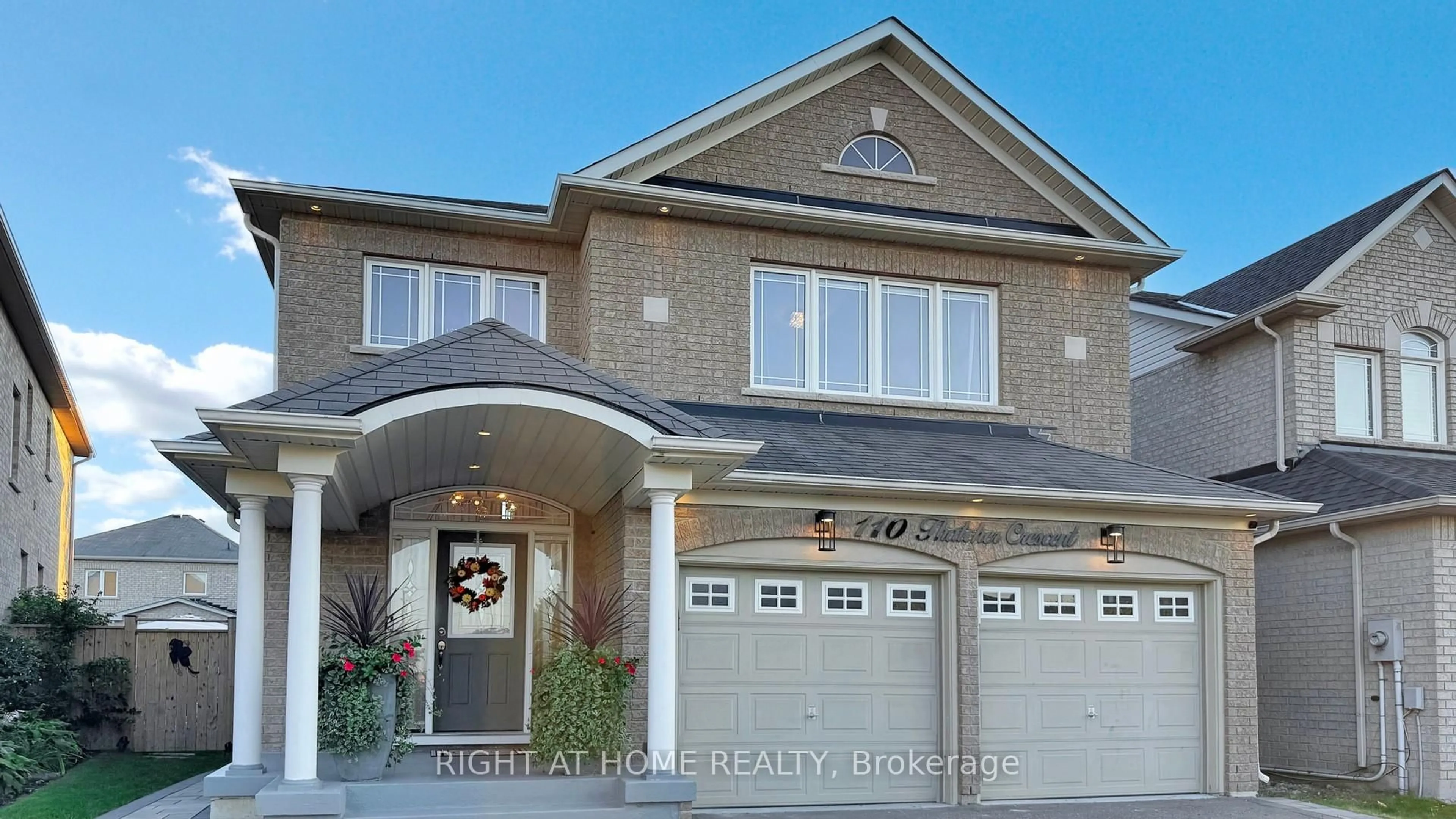 Home with brick exterior material, street for 110 Thatcher Cres, East Gwillimbury Ontario L9N 0B9