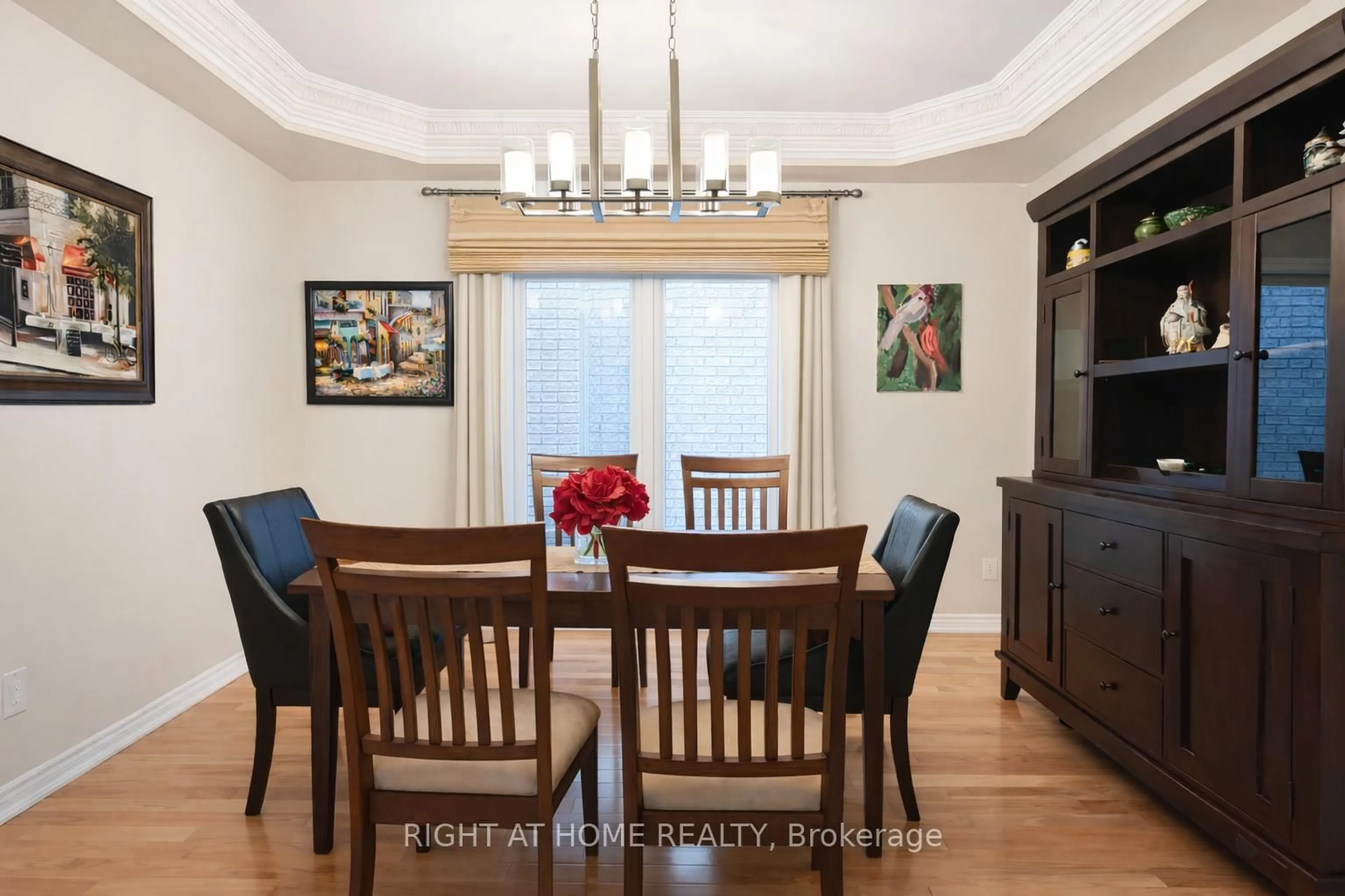 Dining room, wood/laminate floor for 63 Brass Dr, Richmond Hill Ontario L4E 4T4