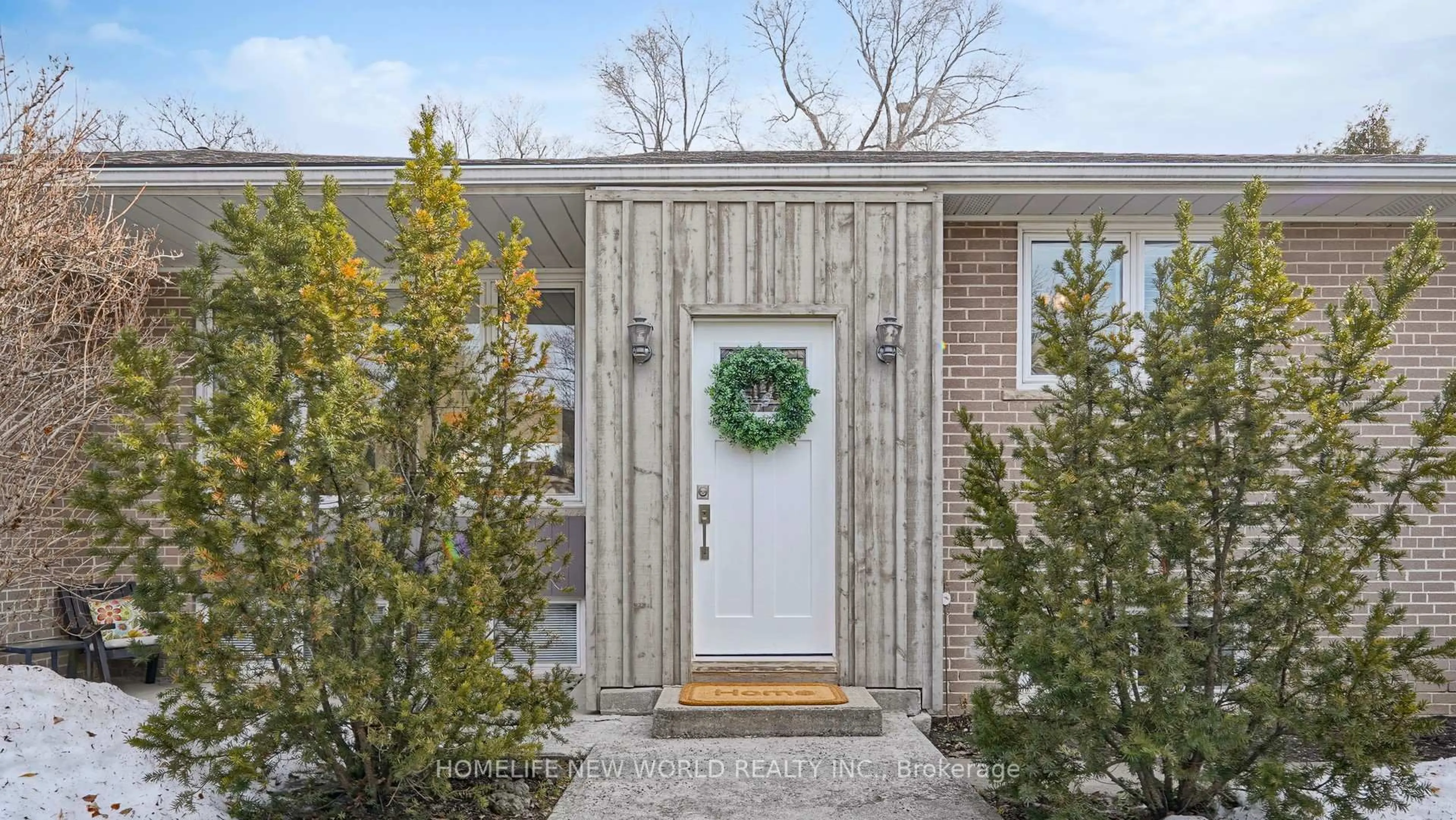 Indoor entryway for 49 Netherford Rd, Vaughan Ontario L6A 1C8