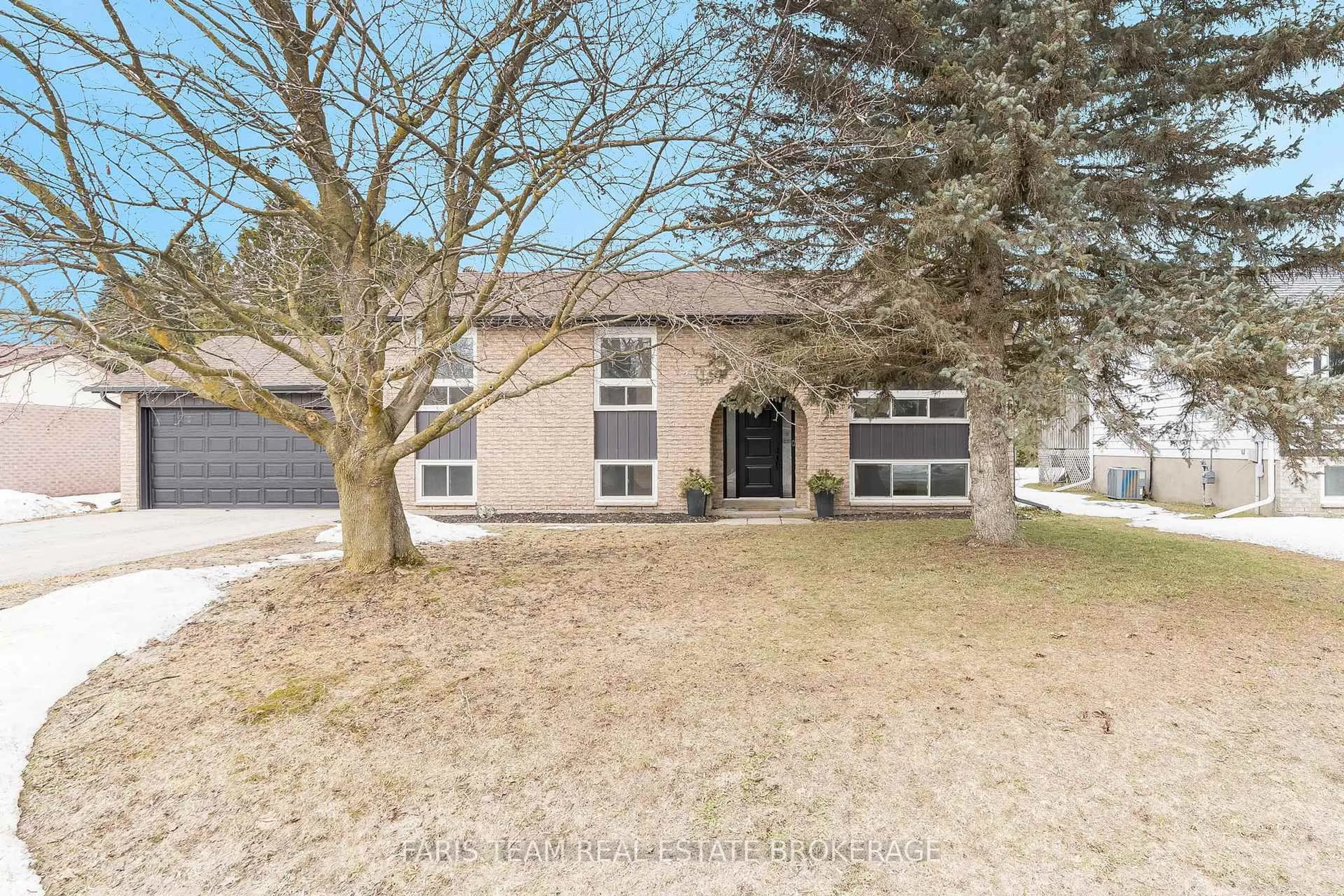 Unknown for 16 Wales Ave, Adjala-Tosorontio Ontario L0M 1J0