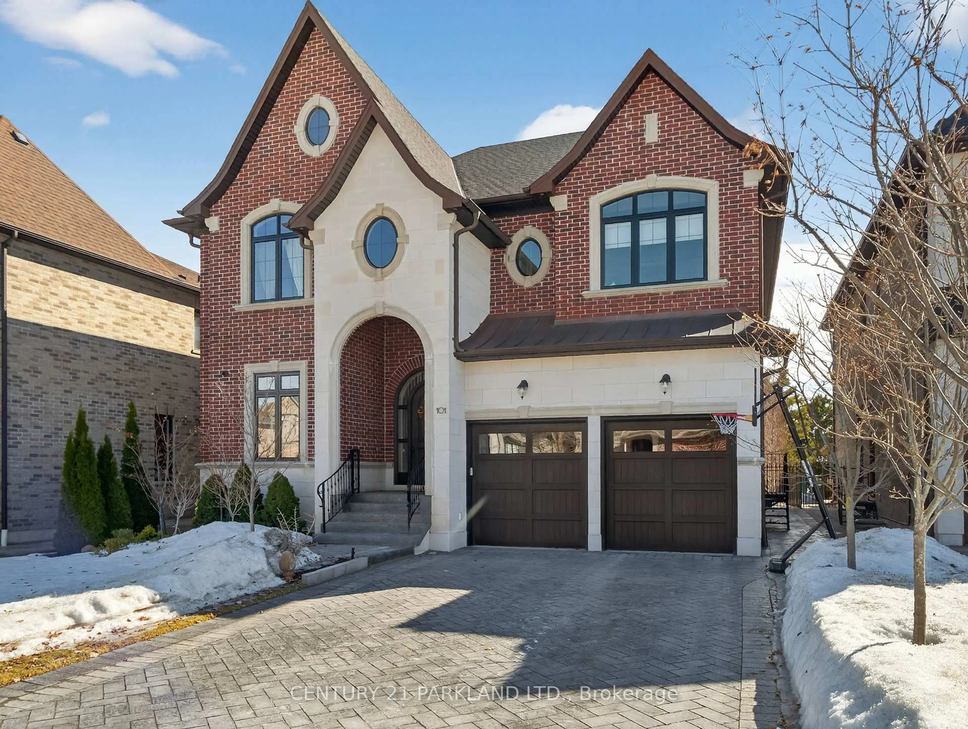 Home with brick exterior material, street for 101 Arten Ave, Richmond Hill Ontario L4C 9Y3