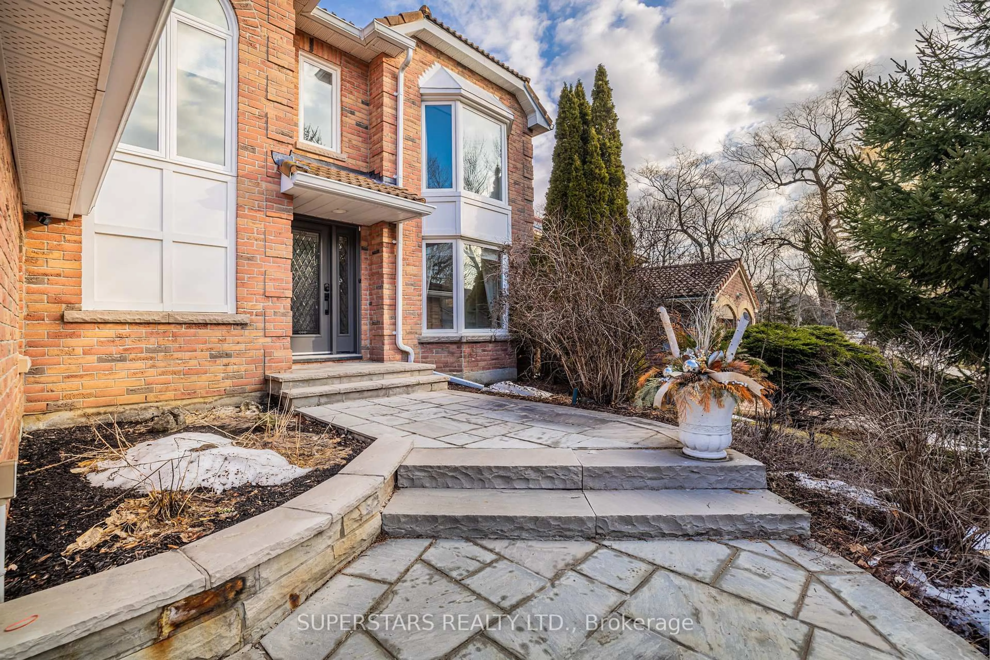 Home with brick exterior material, street for 56 Marsh Harbour, Aurora Ontario L4G 5Y6