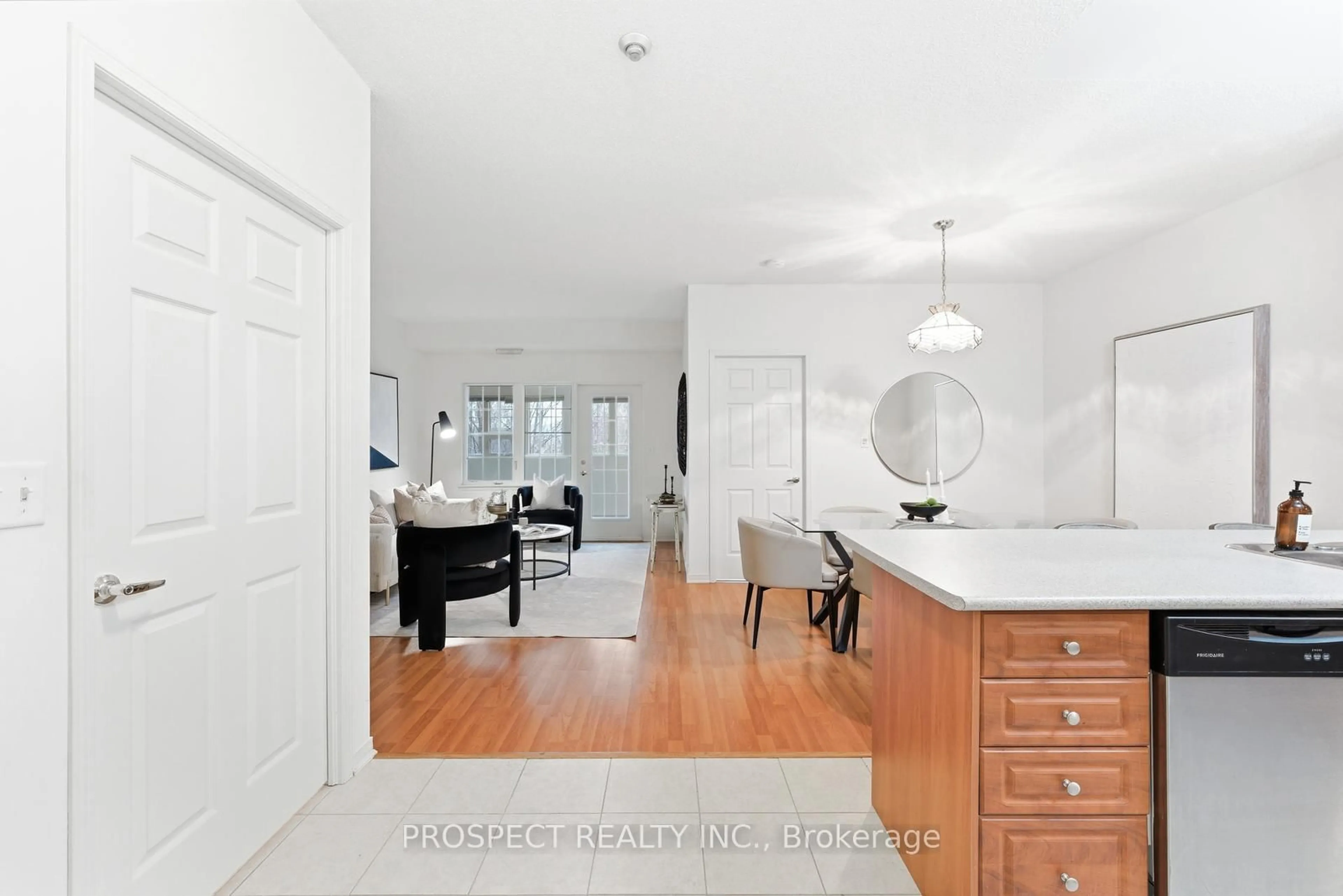 Open concept kitchen, unknown for 9451 Jane St #208, Vaughan Ontario L6A 4J1